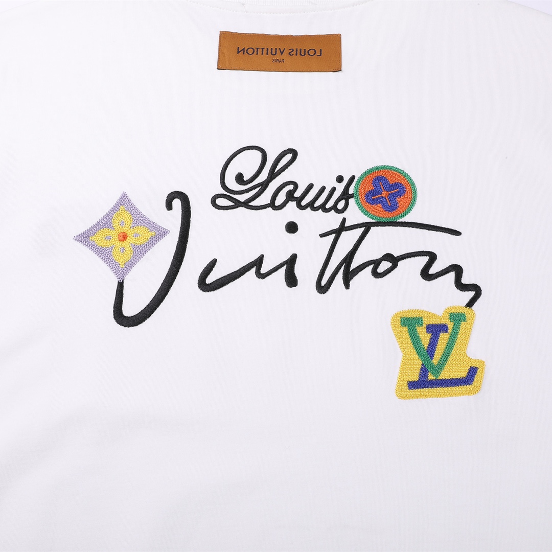 LouisVuitton 专属花卉刺绣圆领短袖T