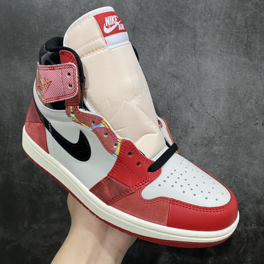 图片[3]-【外贸纯原】Air Jordan 1 Retro High OG \” Next Chapter \” 蜘蛛侠2.0 AJ1乔1高帮文化篮球鞋 DV1748-601n国内一线头部知名大厂出品高端外贸零售专供品质 正确炫彩反光漆皮原鞋原楦头纸板开发 原厂竖纹防尘纸极致一眼正品既视感 整体楦型最大限度还原公司正品  尺码：40 40.5 41 42 42.5 43 44 44.5 45 46 47.5-莆田鞋批发中心