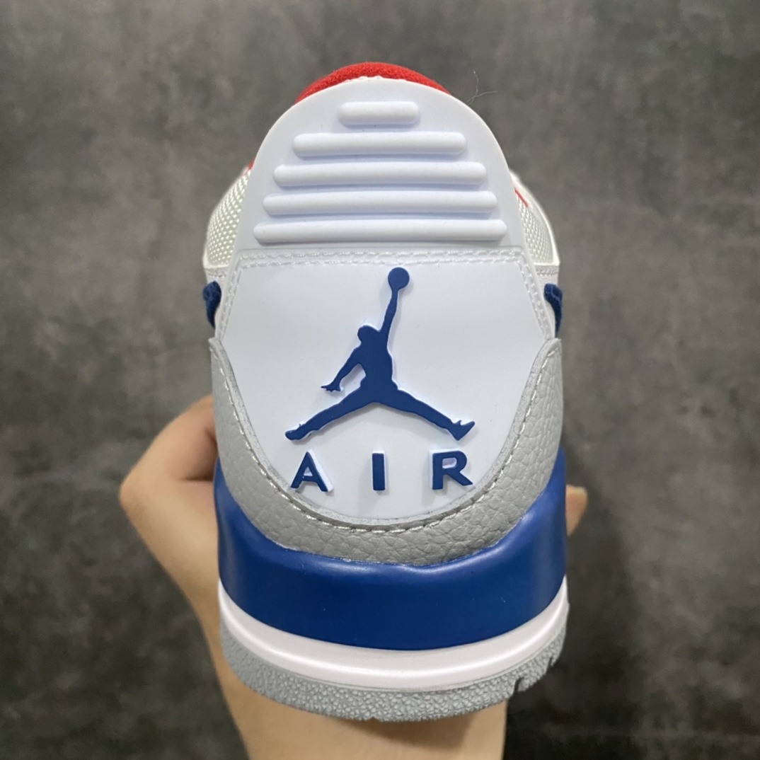 图片[4]-【小绿X版】Air Jordan Legacy AJ312 低帮白蓝 货号：CD7069-104n目前市场最好版本 优于之前各代号版本n最新原鞋开发 独家鞋底模具 目前市场最正确版型 后跟处饰有标志性爆裂纹覆盖层 正确官方原盒原配整洁度一流 鞋身采用了头层皮制作 平台电商直供首选 售后超低  尺码：36 36.5 37.5 38 38.39 40 40.5 41 42 42.5 43 44 44.5 45 46 47.5-莆田鞋批发中心