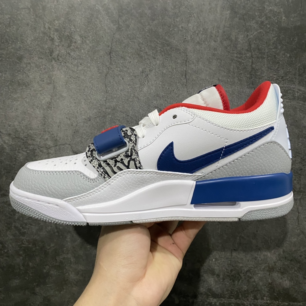 图片[2]-【小绿X版】Air Jordan Legacy AJ312 低帮白蓝 货号：CD7069-104n目前市场最好版本 优于之前各代号版本n最新原鞋开发 独家鞋底模具 目前市场最正确版型 后跟处饰有标志性爆裂纹覆盖层 正确官方原盒原配整洁度一流 鞋身采用了头层皮制作 平台电商直供首选 售后超低  尺码：36 36.5 37.5 38 38.39 40 40.5 41 42 42.5 43 44 44.5 45 46 47.5-莆田鞋批发中心