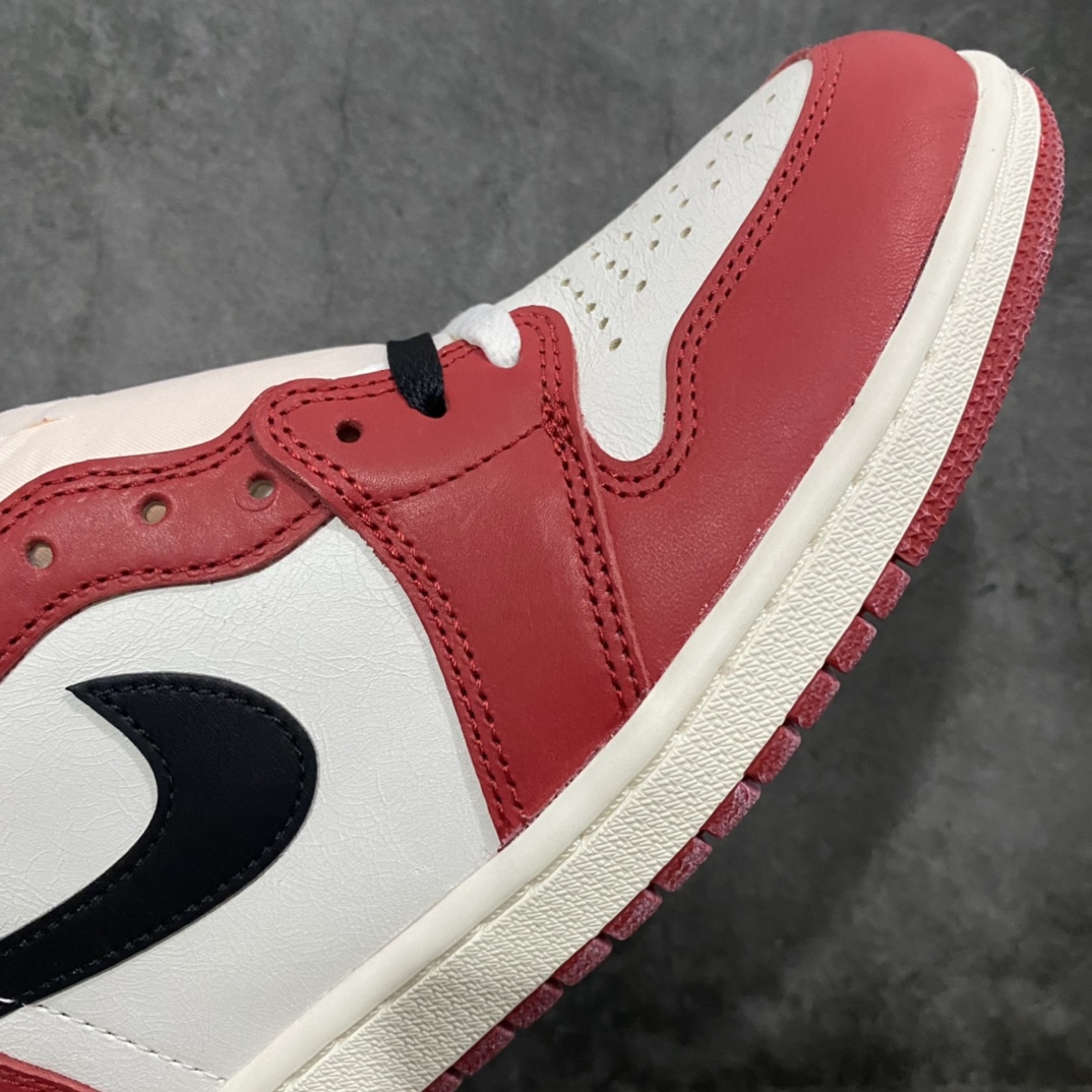 图片[6]-【Y3版本】Air Jordan AJ1做旧复古芝加哥 货号：DZ5485-612n市场第一梯队版本全鞋使用原厂皮打造做旧效果与原鞋完全一致n原厂楦头打造完美鞋型n原汁原味公司货味道的产物！n品质远强于市售各代号纯原版n对比原鞋几乎看不出差距😀欢迎对比pk 尺码：40.5-47.5-莆田鞋批发中心