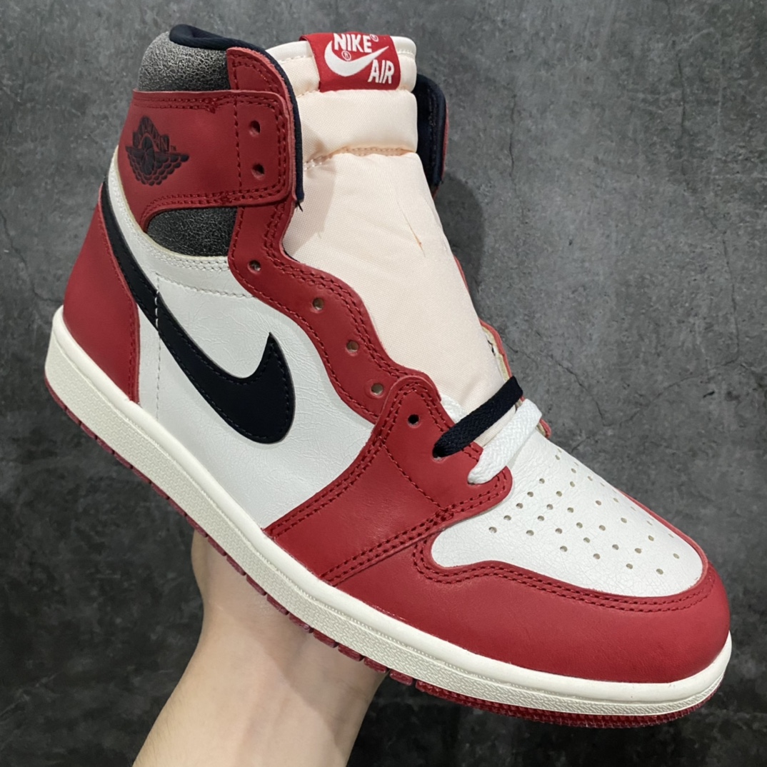 图片[3]-【Y3版本】Air Jordan AJ1做旧复古芝加哥 货号：DZ5485-612n市场第一梯队版本全鞋使用原厂皮打造做旧效果与原鞋完全一致n原厂楦头打造完美鞋型n原汁原味公司货味道的产物！n品质远强于市售各代号纯原版n对比原鞋几乎看不出差距😀欢迎对比pk 尺码：40.5-47.5-莆田鞋批发中心