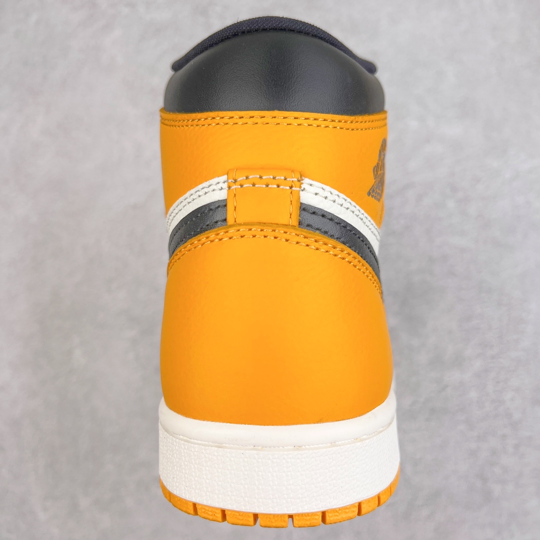 Air Jordan AJ1 Retro High 588-711 Air Jordan AJ1 Retro High 588-711