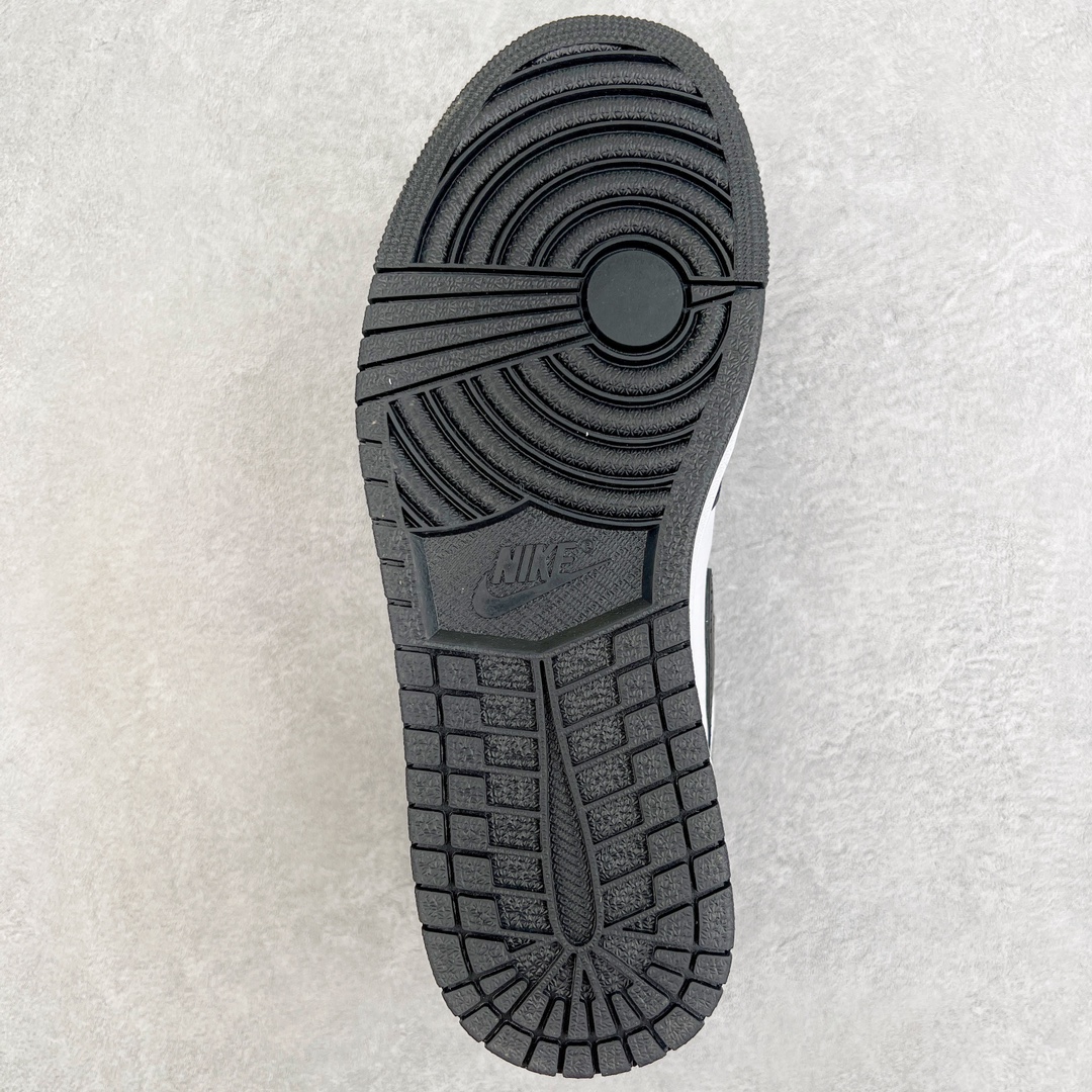 Air Jordan AJ1 Retro High 588-010