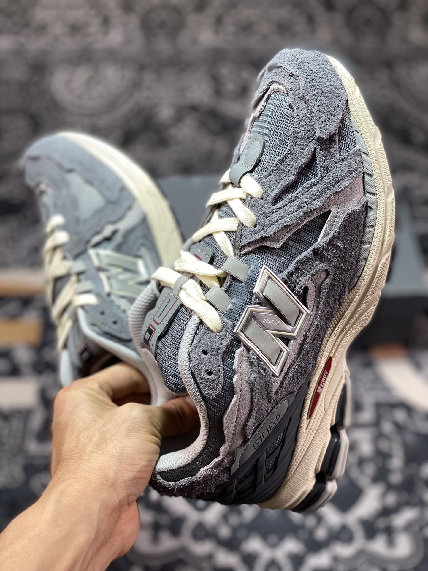 New Balance Retro Casual Running Shoes M1906DA