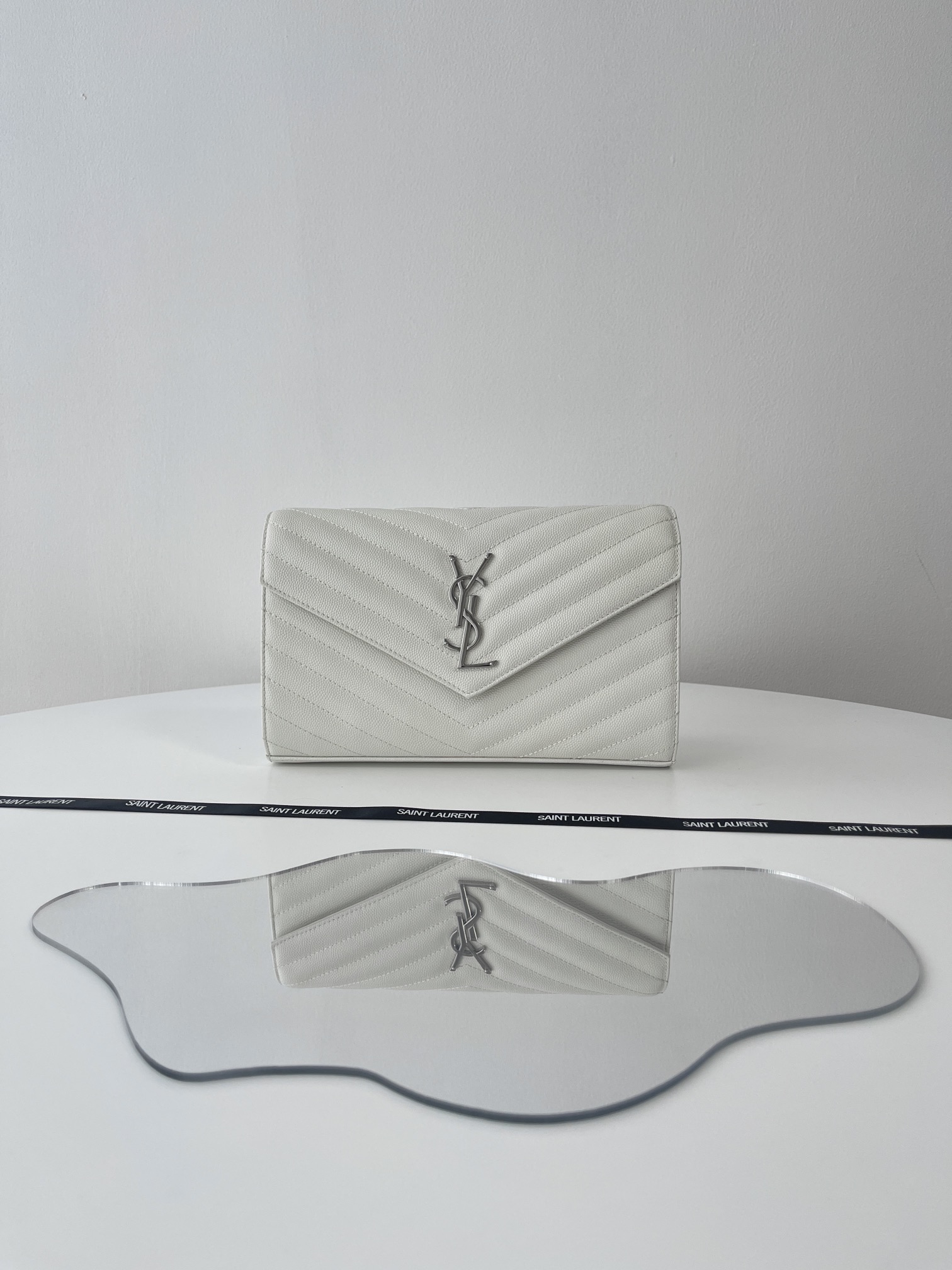 Yves Saint Laurent Crossbody & Shoulder Bags 2023 AAA Replica uk 1st Copy
 White Silver Hardware Cowhide Envelope