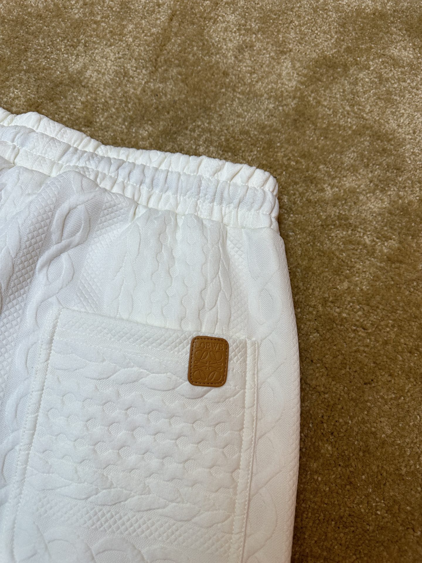 罗意威 Loewe 高定典藏名品高定成衣时装外套连衣裙衬衫T恤 #4A190802 9