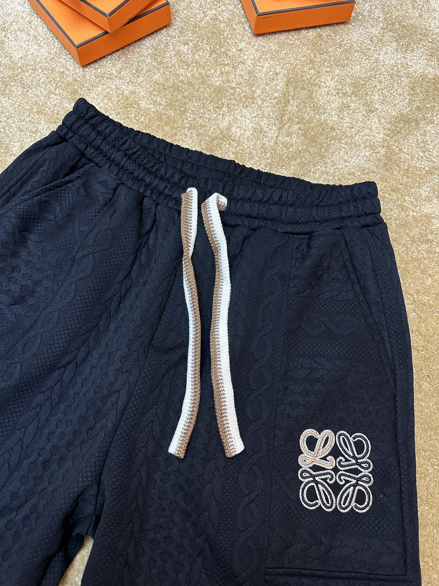 罗意威 Loewe 高定典藏名品高定成衣时装外套连衣裙衬衫T恤 #4A190802 3