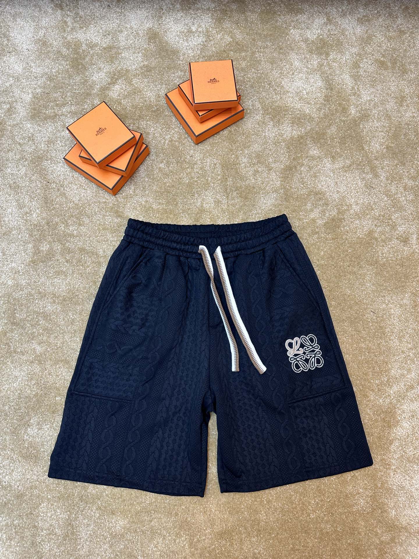 罗意威 Loewe 高定典藏名品高定成衣时装外套连衣裙衬衫T恤 #4A190802 2