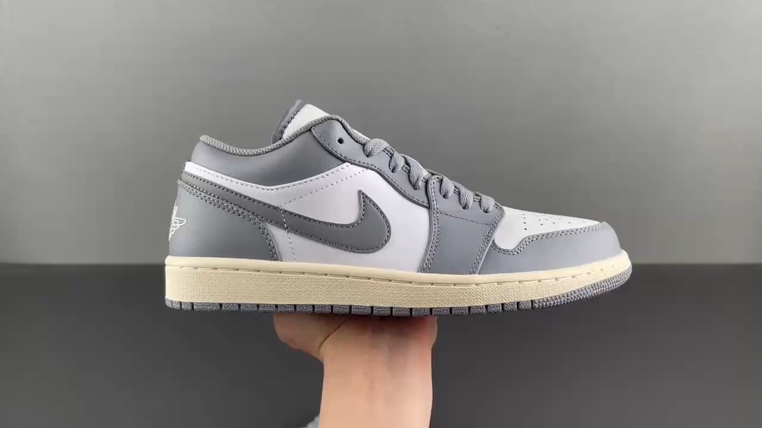 AJLow灰白鞋码36-47.5总裁Y3版出品-AirJordan1Low“StealthandWhit