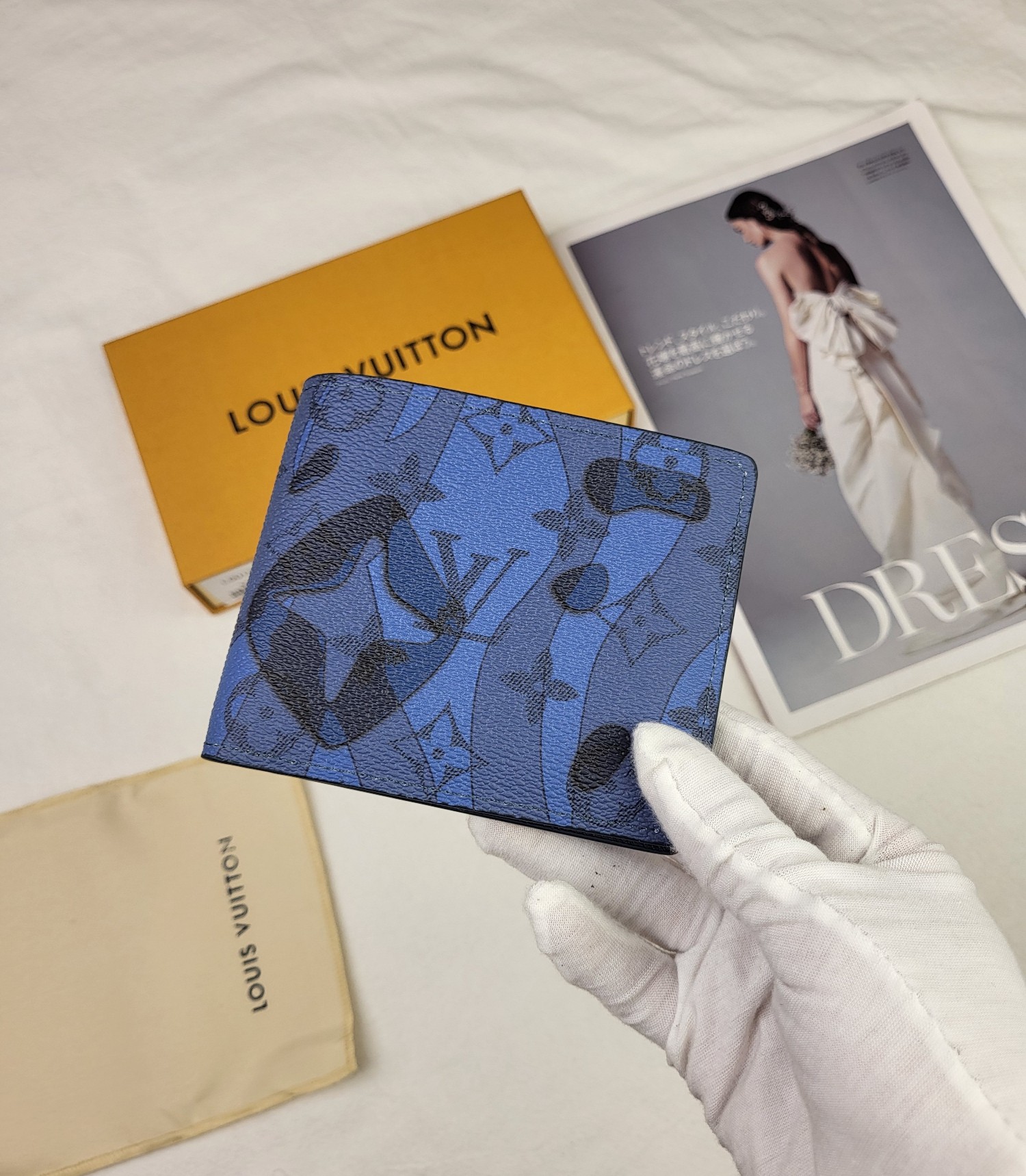 Classic Leather Bifold Wallet - Back