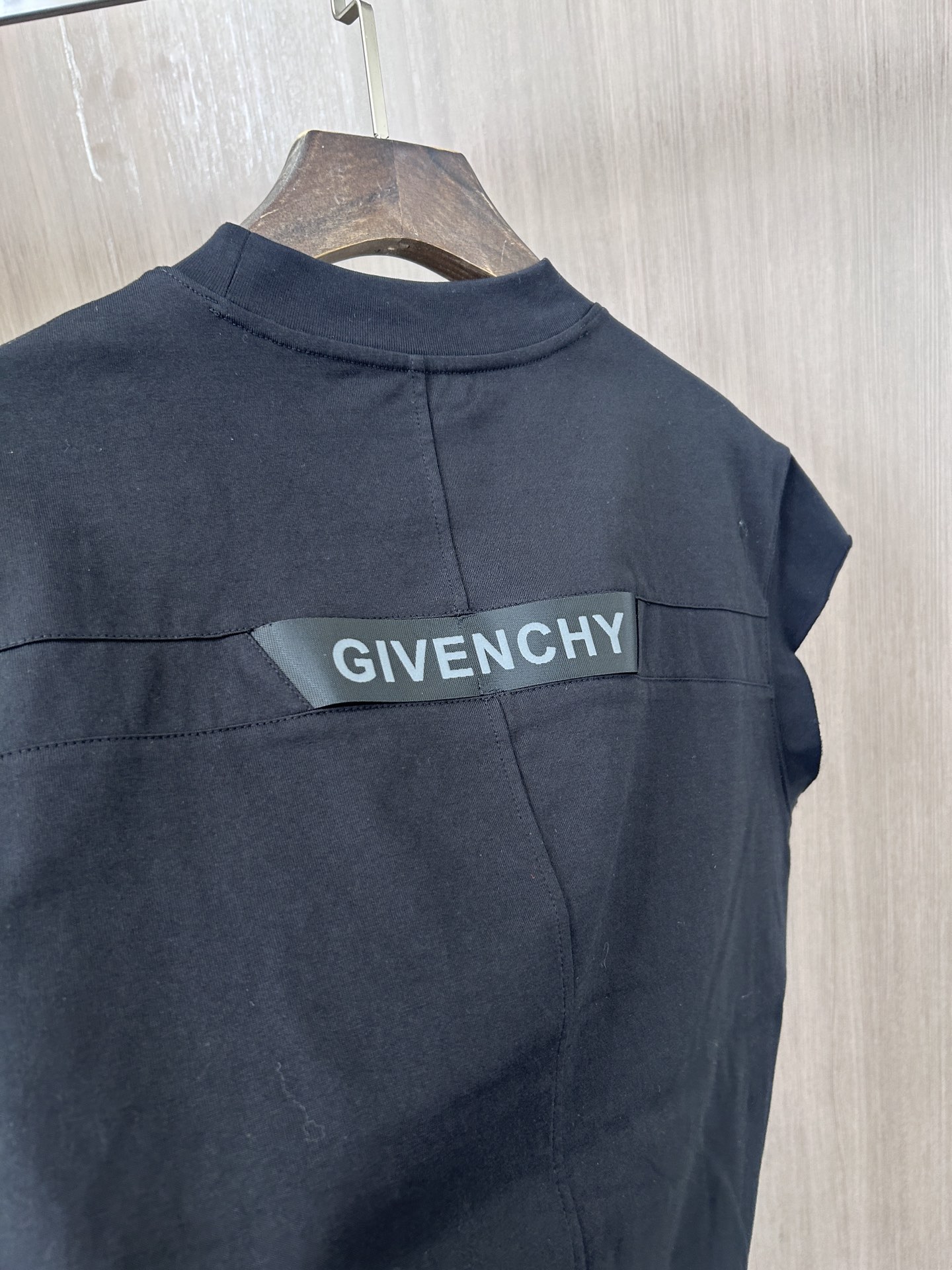 Givenchy Luxury Designer Handbag Shoulder Crossbody Bag crafted in 4