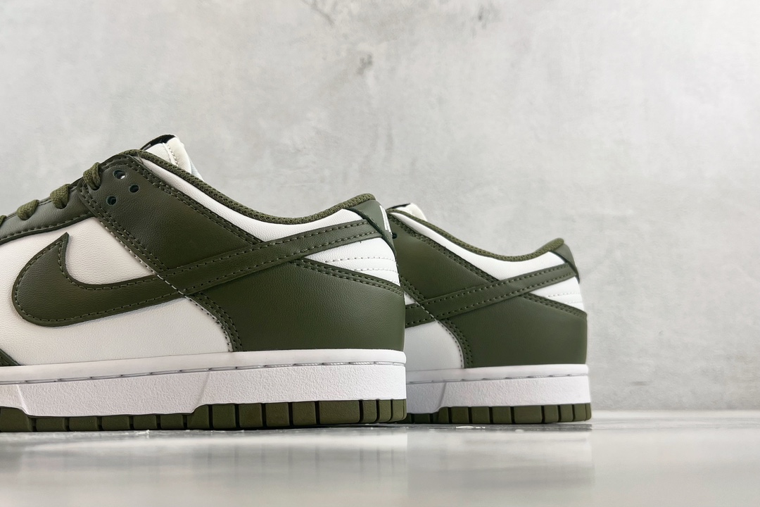 Nike Dunk Low ”Medium Olive”白橄榄绿 DD1503-120