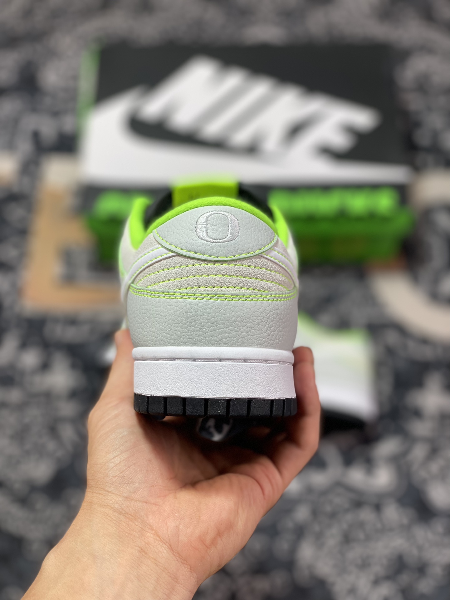 Nike SB Dunk Low PE ”University of Oregon” Dunk Shoes ”White Fluorescent Green Oregon Ducks” FQ7260-001