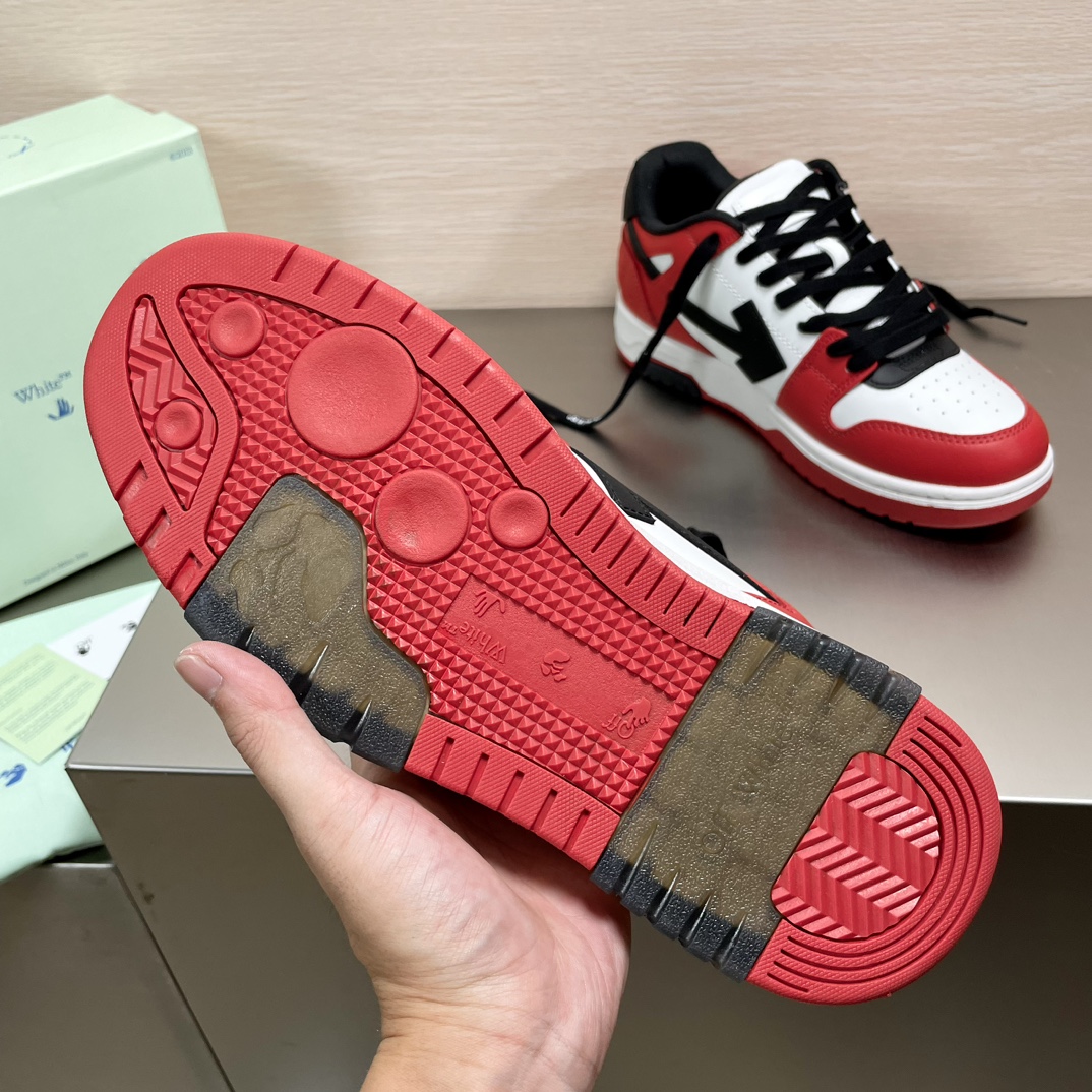 Off-White 新款饰箭头拼色男女同款系带运动鞋 6