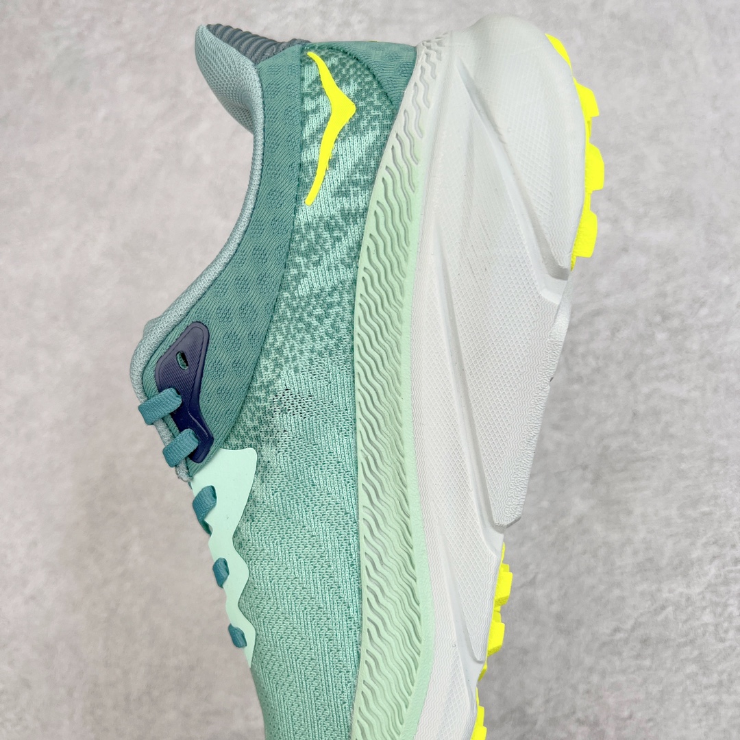图片[7]-＃特价福利 HOKA ONE ONE Challenger ATR 7 挑战者七代轻便耐磨防滑跑步鞋 新一代Challenger泡棉中底减重10% 增加3mm强化缓震、打造Q弹脚感 后跟采用延伸设计 加强跟腱保护、便于穿脱 搭配环保工程网布增加透气、短靴细节防止碎石进入 重新设计的大底以轮胎刻纹为灵感 以更密集的全大底水波刻纹 搭配加大面积的高耐磨橡胶与4mm大刻纹设计 增加整体抓地力与稳定性 尺码：36 36.5 37.5 38 38.5 39 40 40.5 41 42 42.5 43 44 44.5 45-选品中心