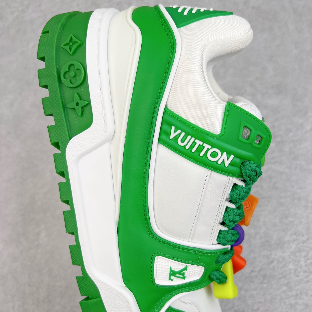 图片[6]-＃纯原福利 最稳版本 lv Trainer Maxi 小胖丁系列面包鞋 驴牌23S时尚走秀款 原版购入开发历时半年开发打造 原版完美楦型 多次调试 达到还原99% 鞋面独家订制细柔小牛皮 厚实织物鞋带 独家私模超轻TPU大底 原配扣子串珠 正确原装黄色鞋盒 正确中底印花 鞋面印花3D高频深度立体 全鞋电脑针车 紧密相连 针距密度一致 皮面裁剪部位 统一油边封口工艺 备受瞩目火热面包鞋再次拉满流量 各地网红上脚 立体饱满的彩色面包鞋身 超大版型重新诠释了 Virgil Abloh大热lv运动时装鞋 完美增高5CM Size 36 37 38 39 40 41 42 43 44 45-选品中心