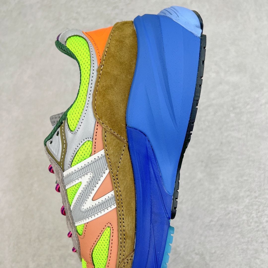 图片[7]-＃K版纯原 Action Bronson x New Balance in USA M990V6 新百伦NB六代系列美产血统经典复古百搭老爹风休闲运动跑步鞋 蓝绿棕 这是一双极具现代感设计的复古跑鞋 990v6 鞋面大部分面积依旧采用麂皮和织物材质覆盖 从各种细节上看也还是有点 990v5 的影子 但相比 990v5 990v6 鞋面各种材质的拼接会更加复杂 这次 990v6 最大的改变相信大家应该也发现了 就是看上去貌似比 990v4 和 990v5 两代鞋款加起来还要厚的鞋底 其实这是 New Balance 首次采用的三重缓震组合鞋底 除了之前就有的 ABZORB 缓震科技和 ENCAP 中底 这次新加入了 FuelCell 缓震科技 看来舒适度和增高度 都要更上一层楼呀 990v6 的侧标 Logo 设计少见地没有印在绒面皮革上 而是置于网眼面料以及横跨鞋身的皮革织带之上 同时鞋舌上的标签设计并没有延用此前 990v4 和 990v5 采用的样式设计 而是采用了一种新的类似于三角徽章的设计 所以对于鞋款上的更新变化 既有延续经典的设计 也有创新性的改变 尺码：36 37 37.5 38 38.5 39 40 40.5 41.5 42 42.5 43 44 44.5 45-选品中心