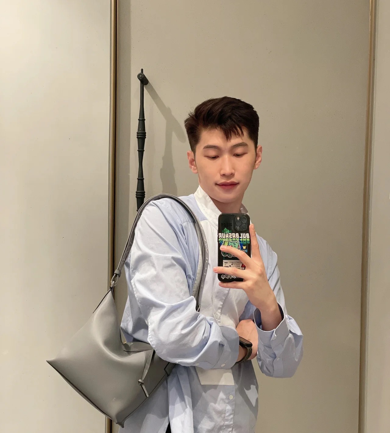 NO:192334,LOw logo small lunch box bag, embroidered jacquard shoulder straps, men's commuting bag, men's postman bag19860909LOw logo小号饭盒包 刺绣提花肩带 男士通勤包,男款邮差包,Bag