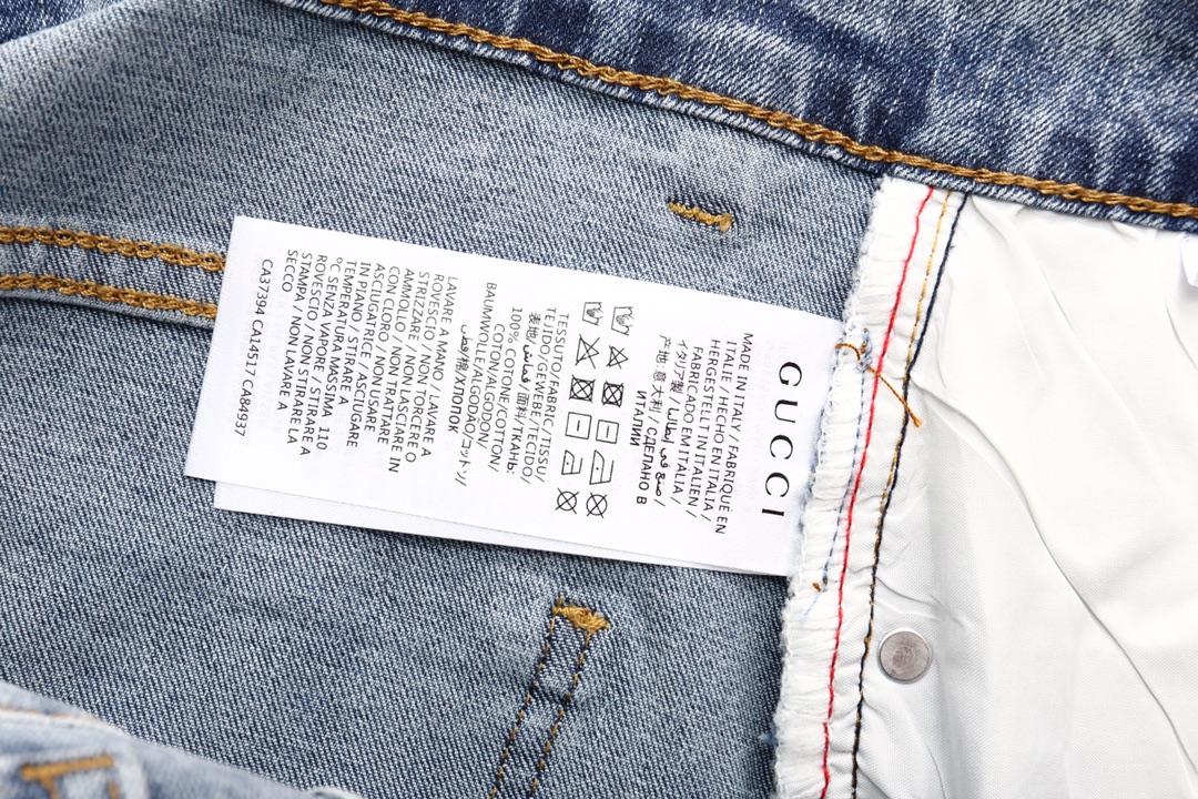 2023 Newest Gucchi Blue-Barrel Jeans: Water-Washed, Comfortable, and Stylish - 图片 9