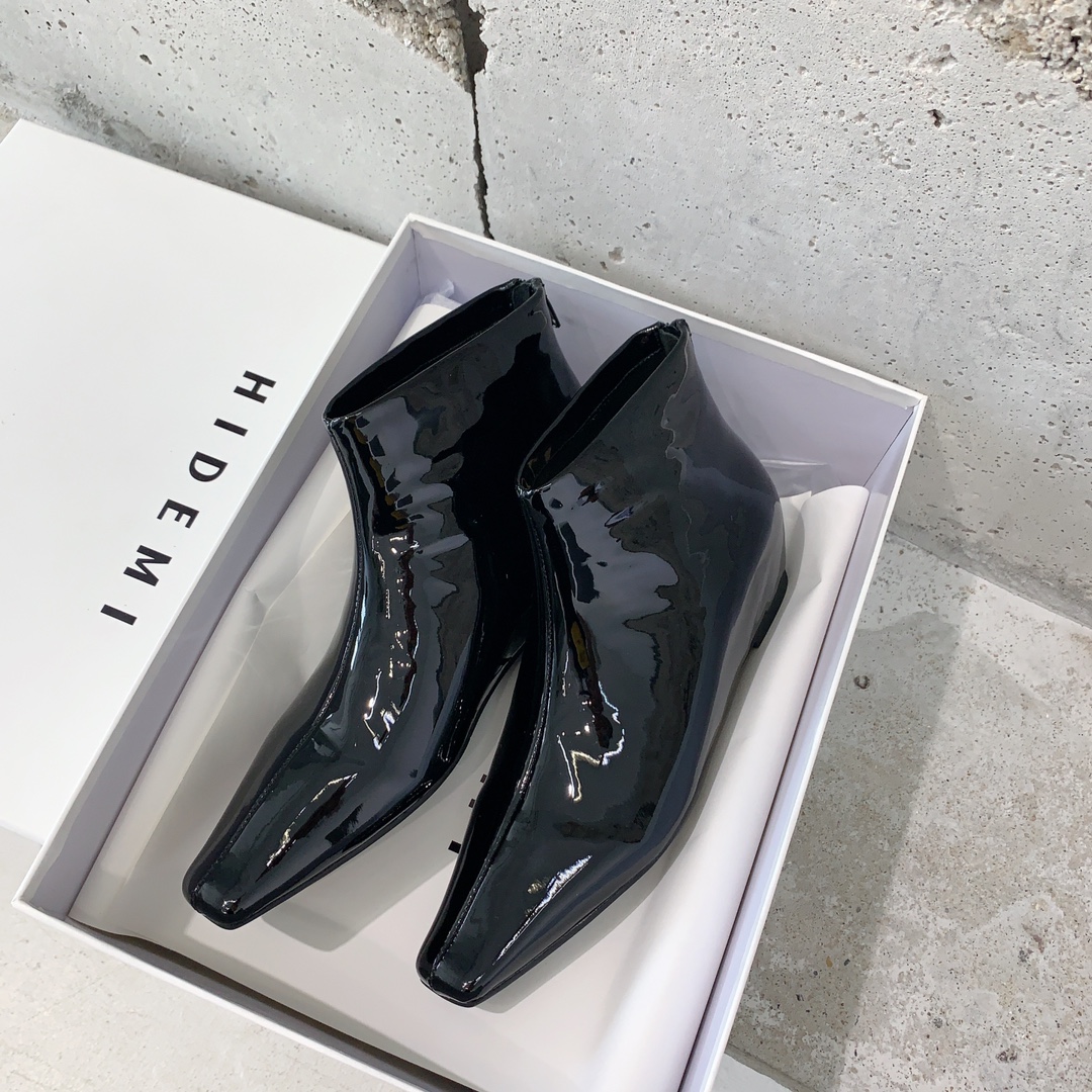“2023 HIDEMI Winchell West Short Boots: 10,000-Year-Old Stylish Italian Design” - 图片 5