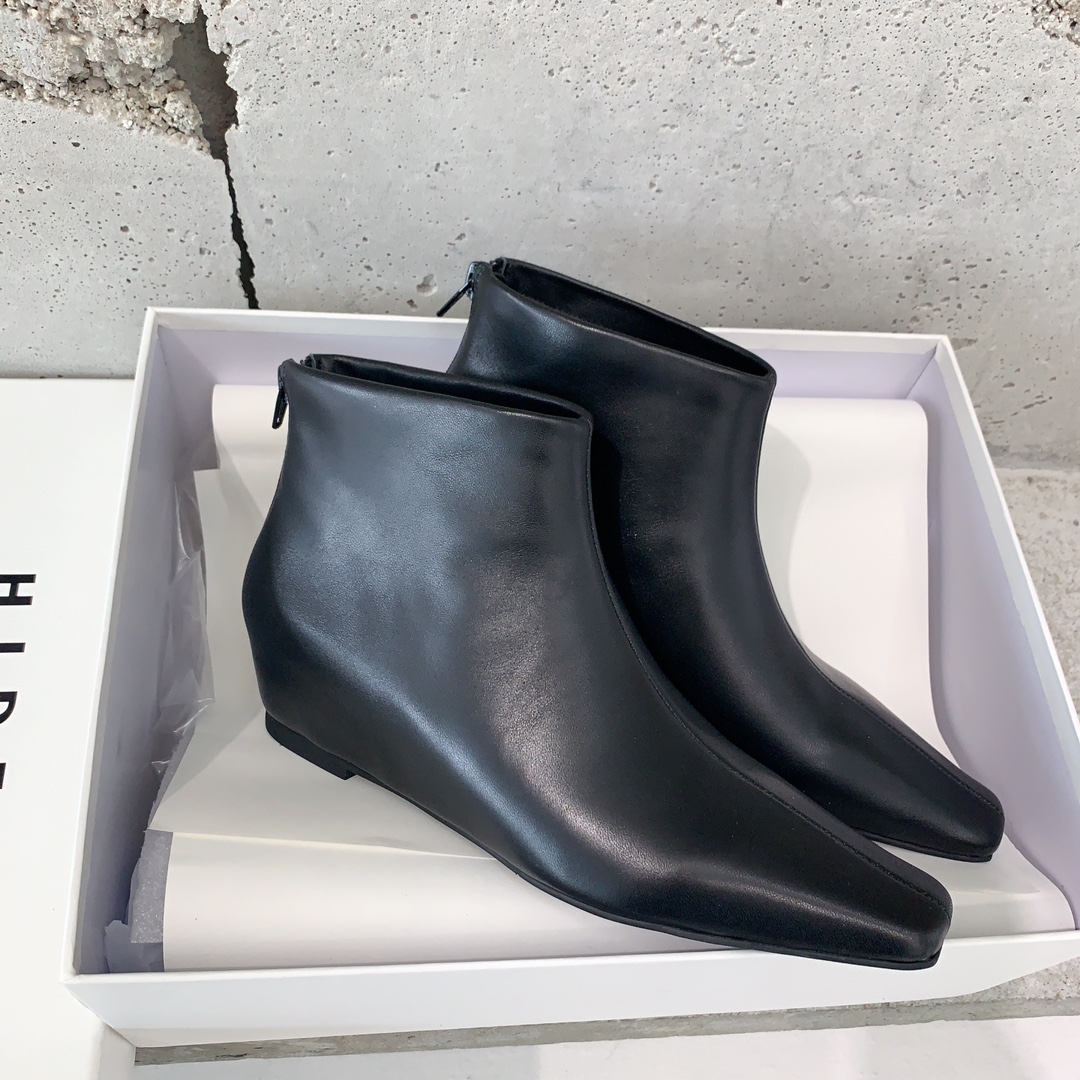 “2023 HIDEMI Winchell West Short Boots: Ancient Style with Modern Comfort” - 图片 6