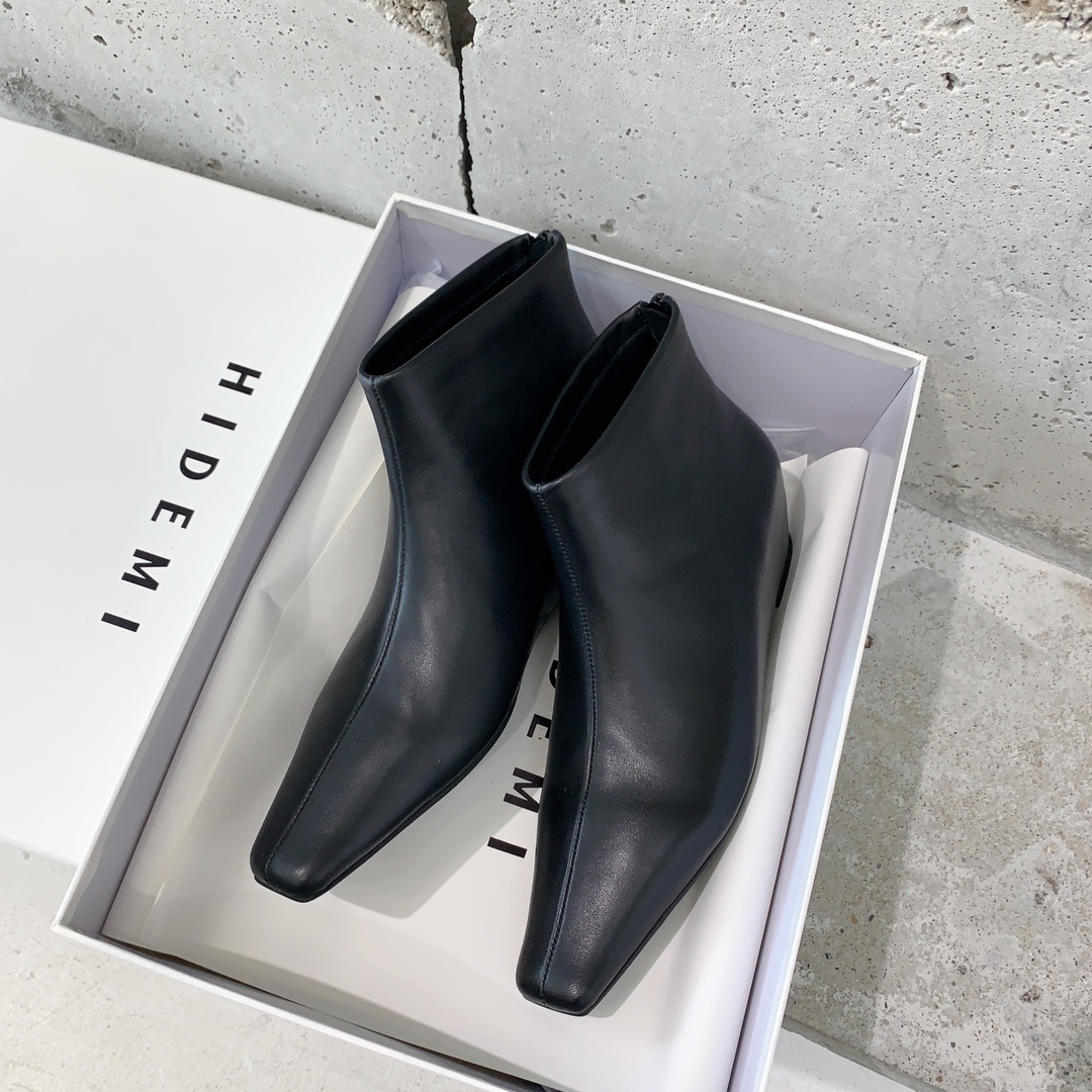 “2023 HIDEMI Winchell West Short Boots: Ancient Style with Modern Comfort” - 图片 5