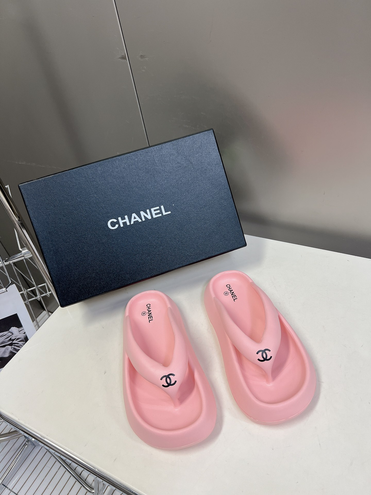 Chanel Buy Shoes Flip Flops Slippers Black Spring/Summer Collection Fashion