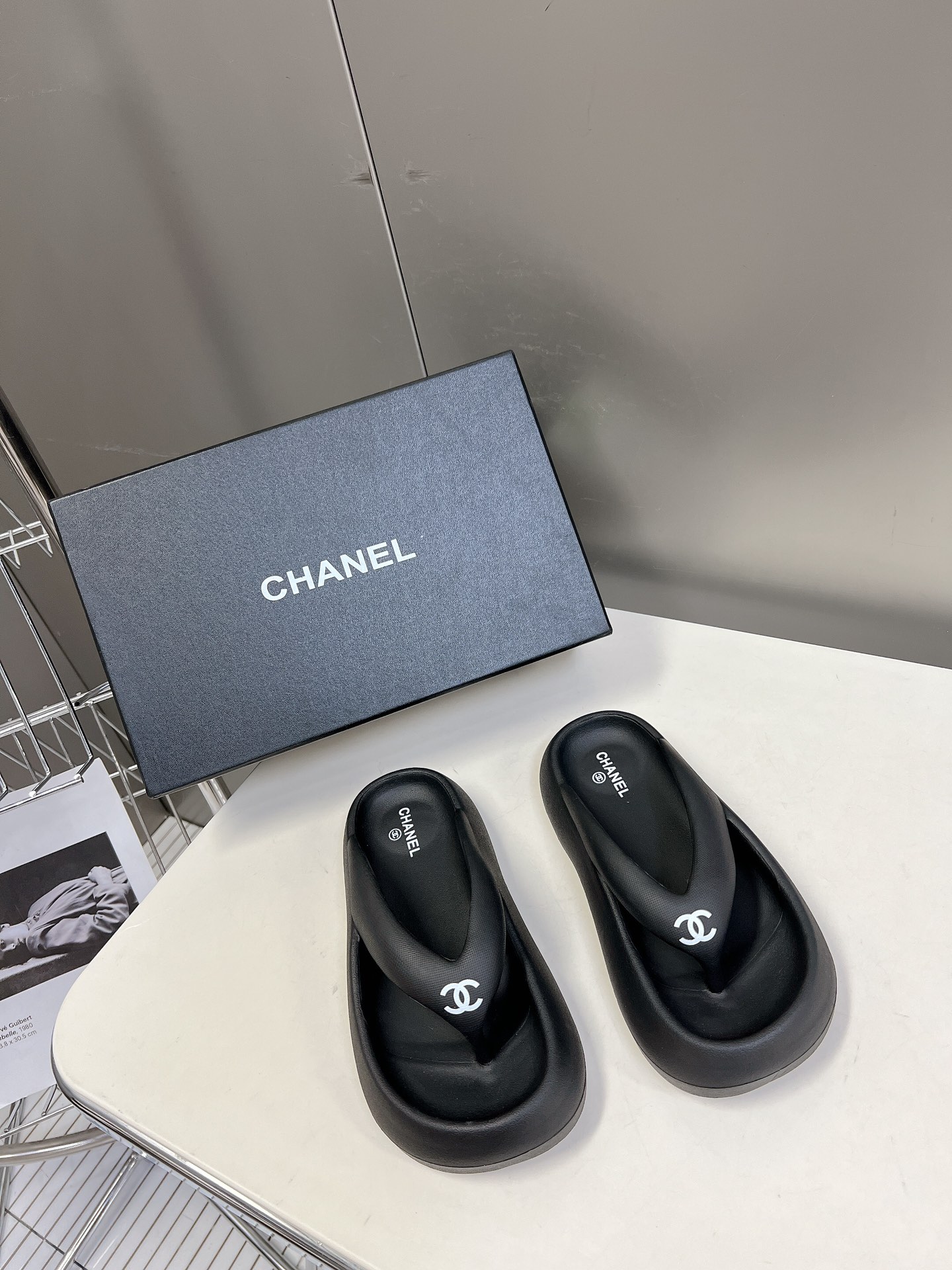Chanel Shoes Flip Flops Slippers High Quality Designer
 Black Spring/Summer Collection Fashion