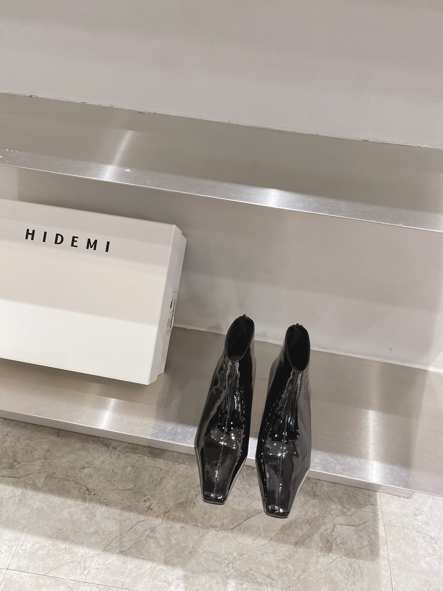 Post-Modernist Design: High-Quality, Fashionable Shoes for Modern Women - 图片 9