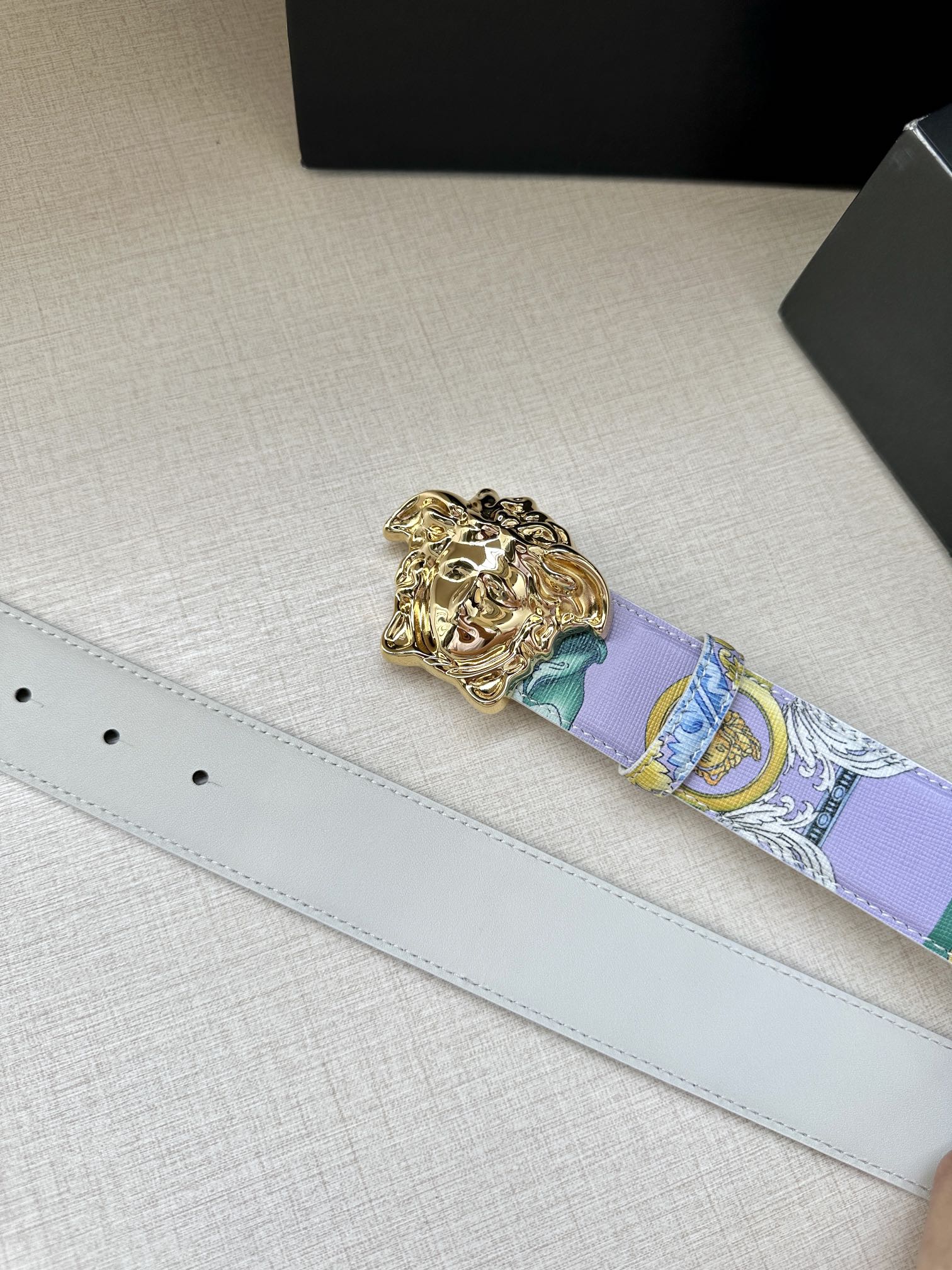 宽度4.0cmVERSACE此款个性