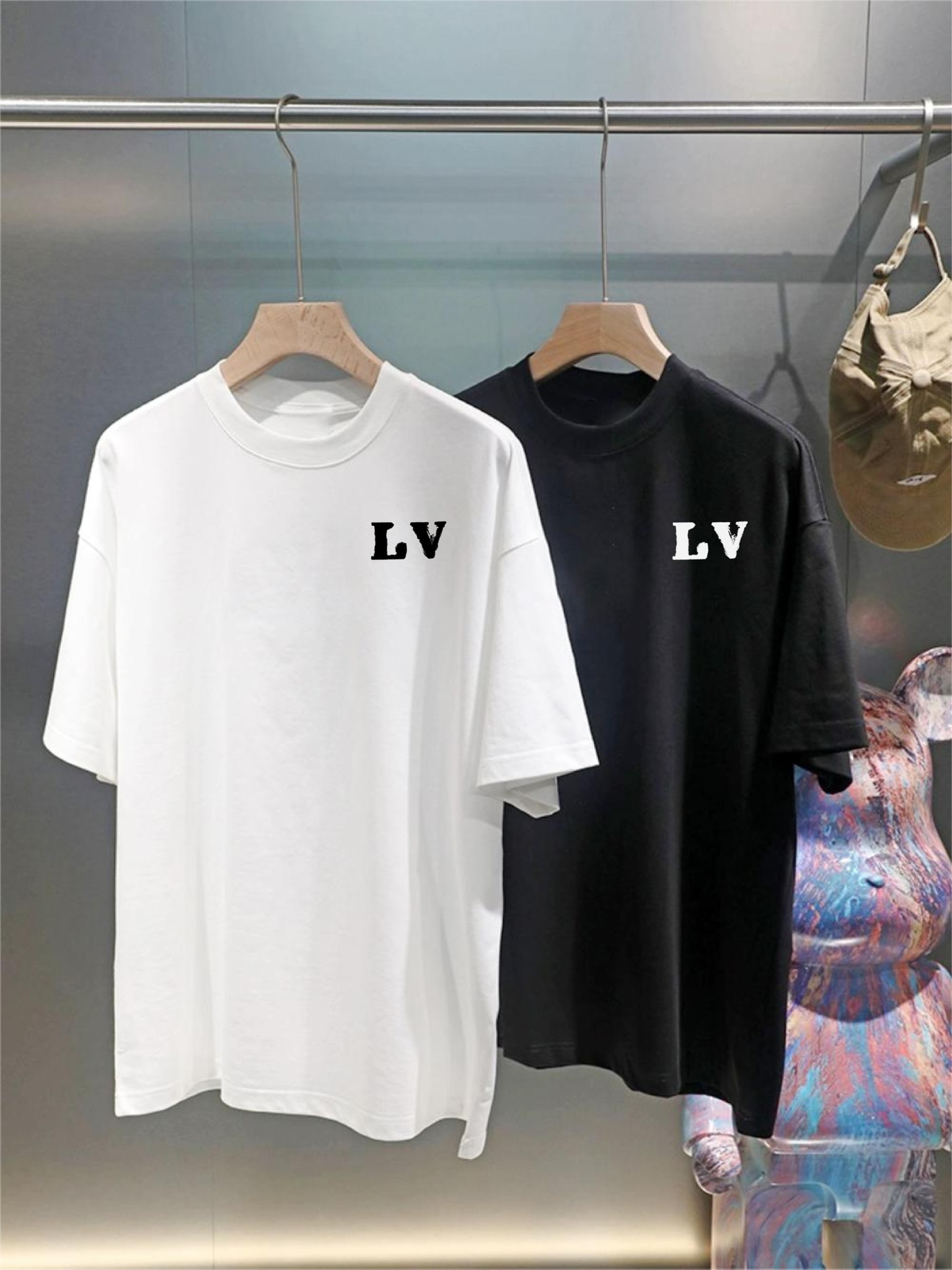 lv 2023 ss春夏最新款圆领时尚短袖t恤,官网同步,专柜纯棉面料 9