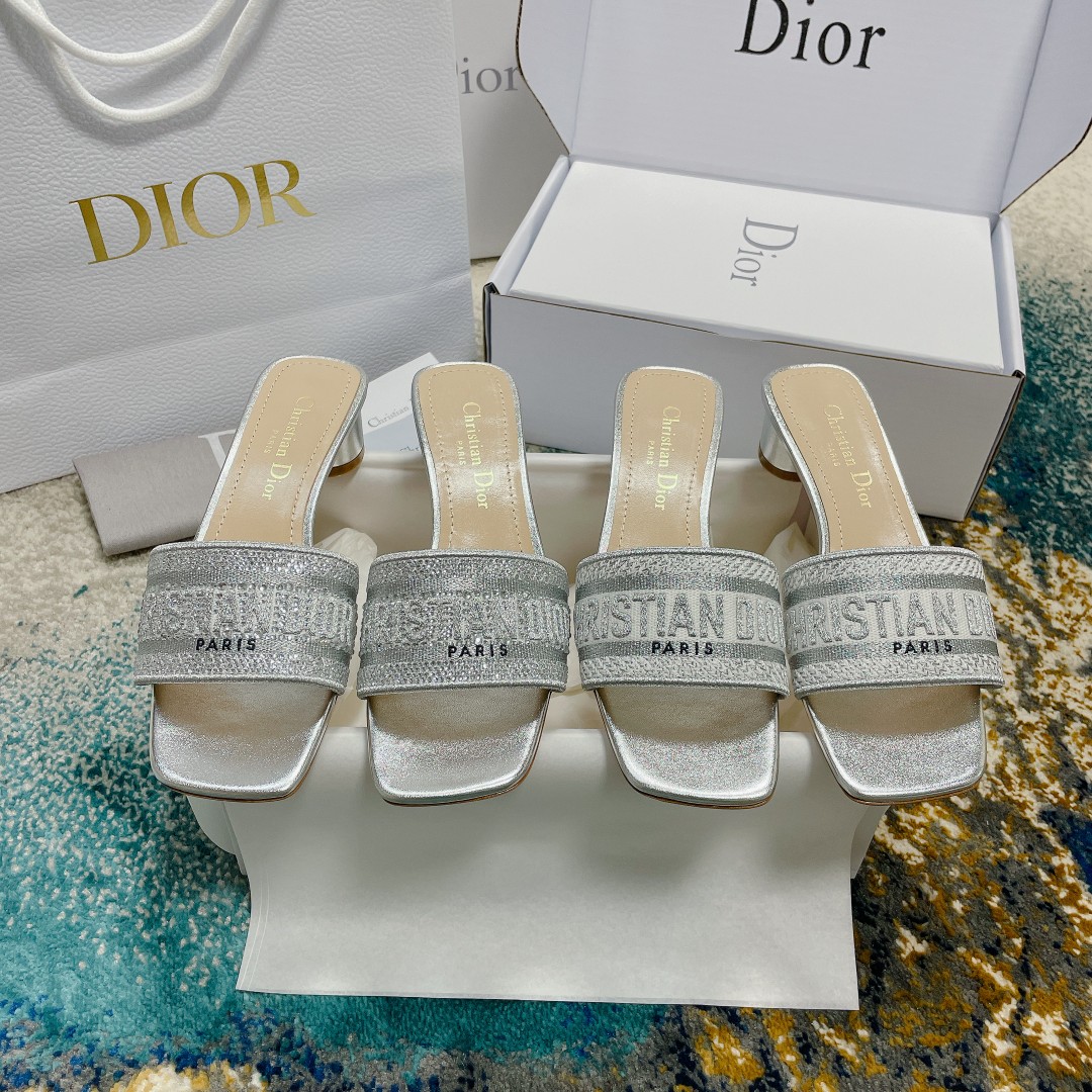[Dior Women