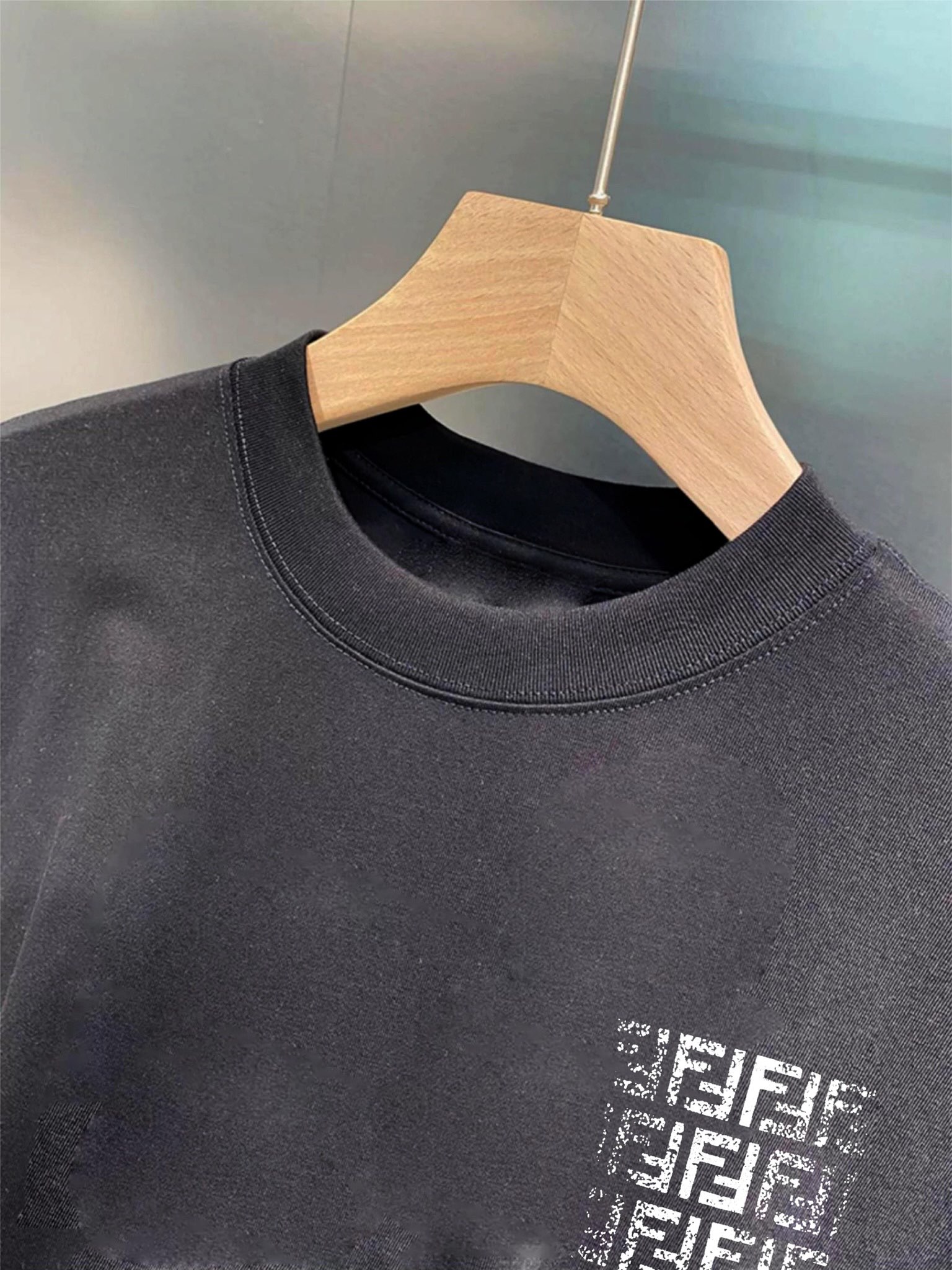芬迪 Fendi 高定典藏名品高定成衣时装外套连衣裙衬衫T恤 #68CEF233 2