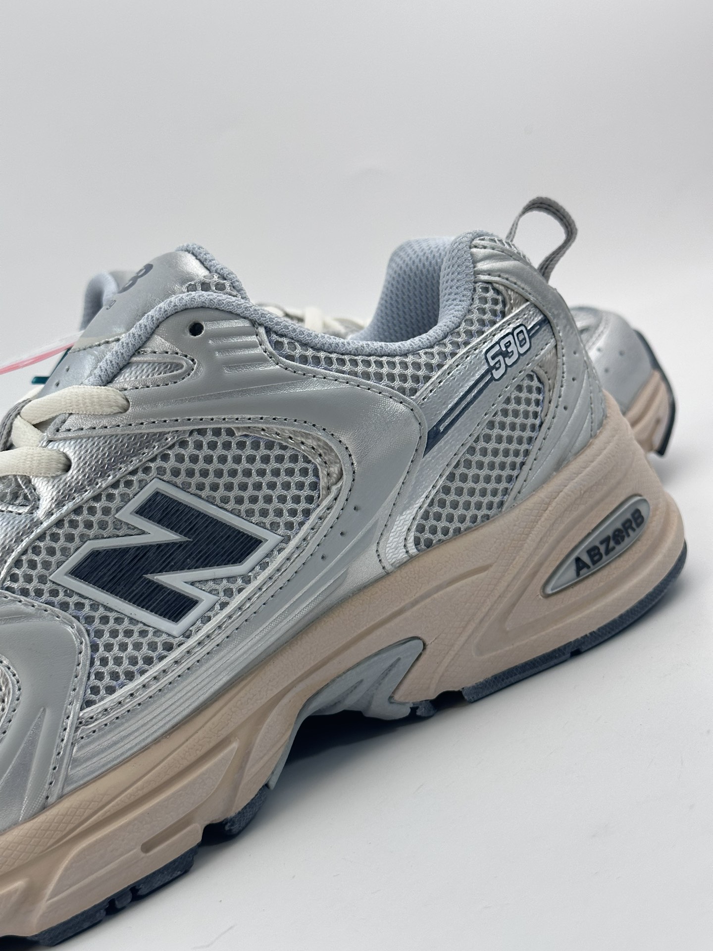 160 新百伦New Balance MR530系列 复古老爹风网布跑步休闲运动鞋 MR530VS