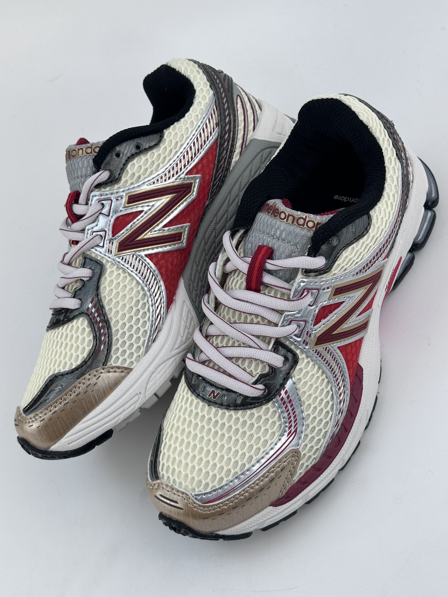 180 AIME LEON DORE x New Balance NB 复古白红 ML860AD2