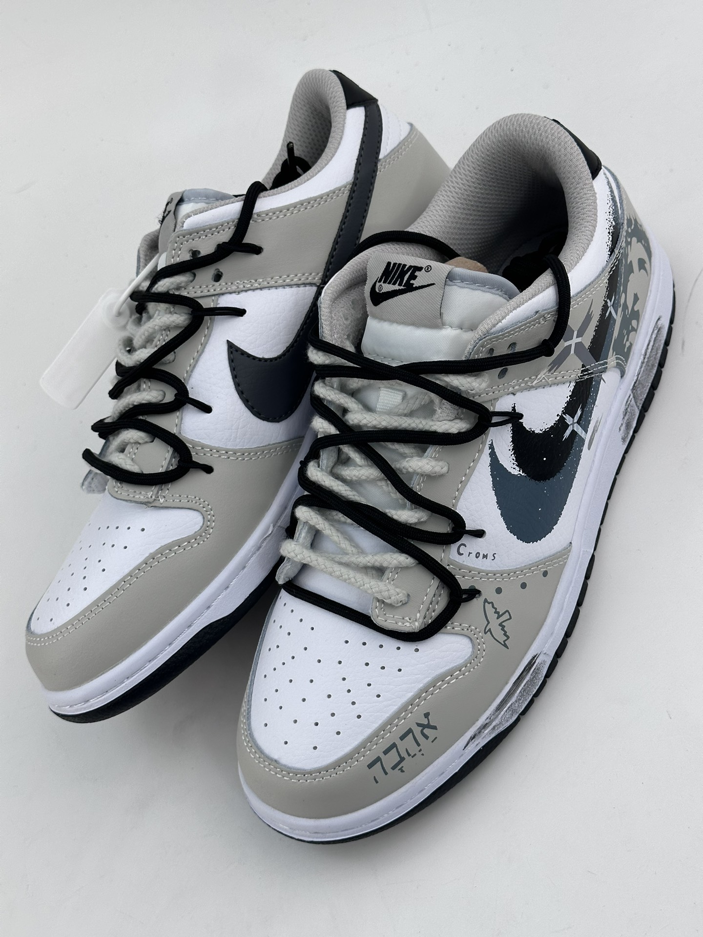 NIKE SB Dunk Low Custom White and Gray Straps FD0661-100