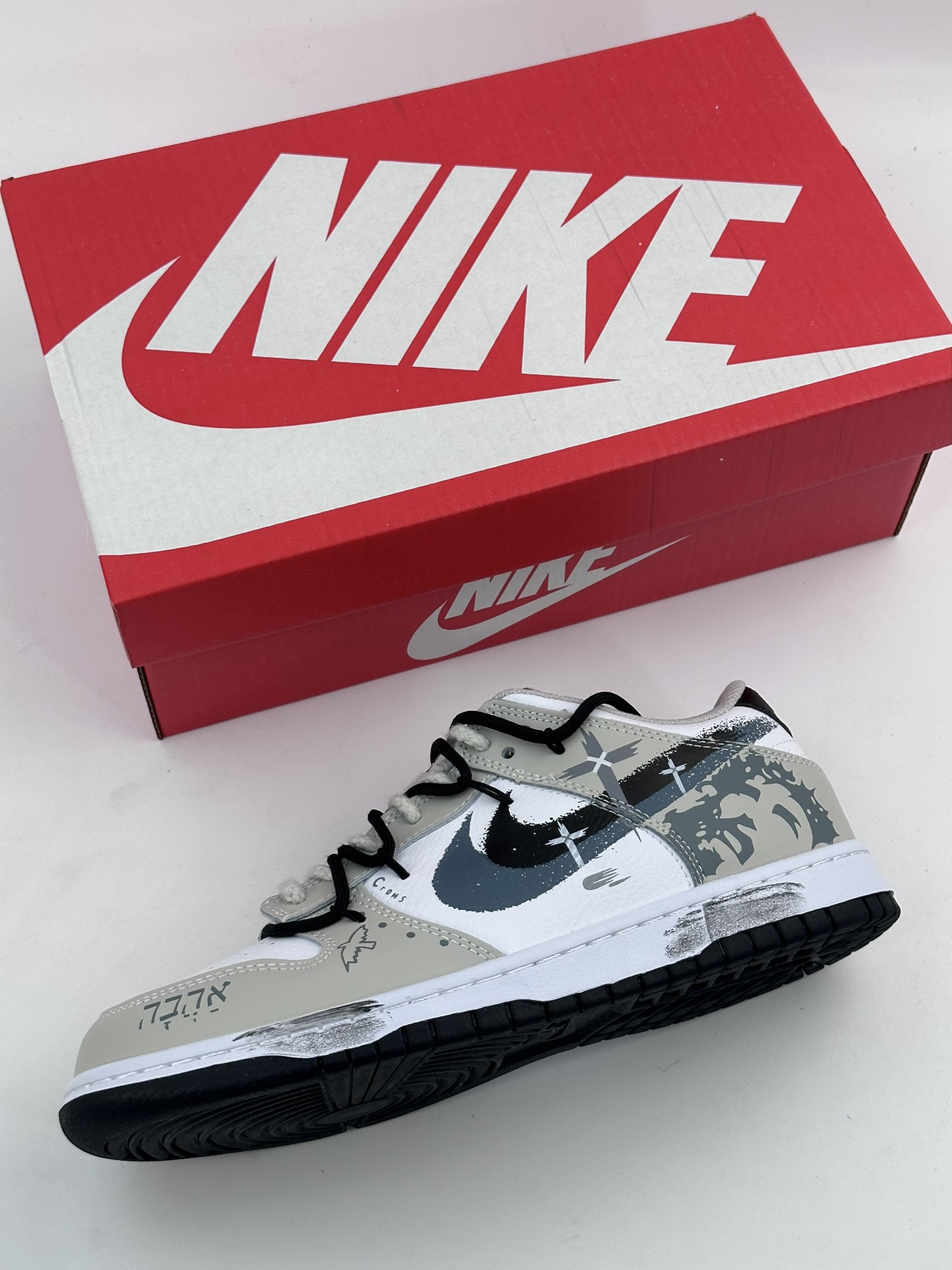 NIKE SB Dunk Low Custom White and Gray Straps FD0661-100