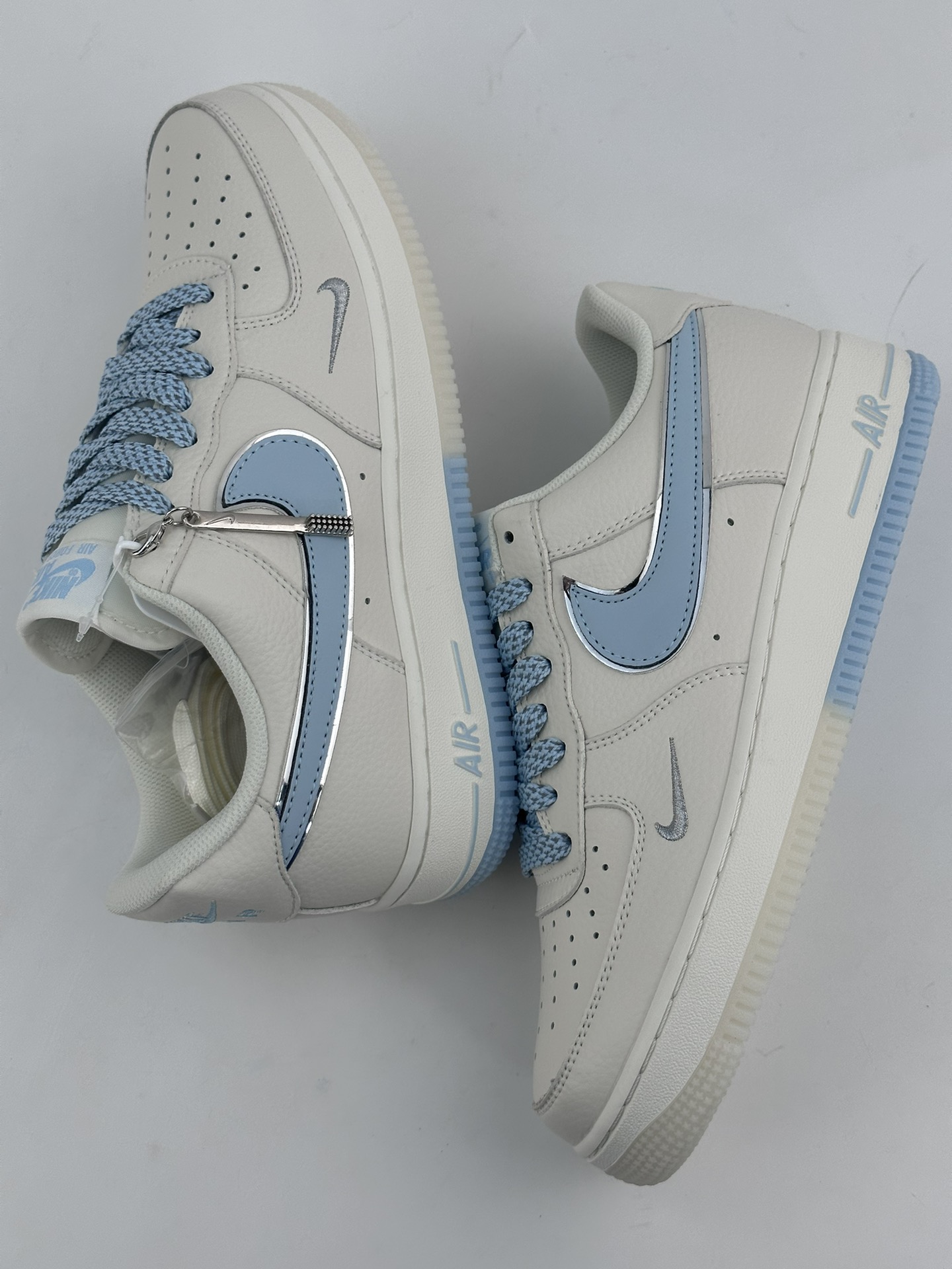 240 Nike Air Force 1 Low 07 白天蓝满天星 JJ0253-008