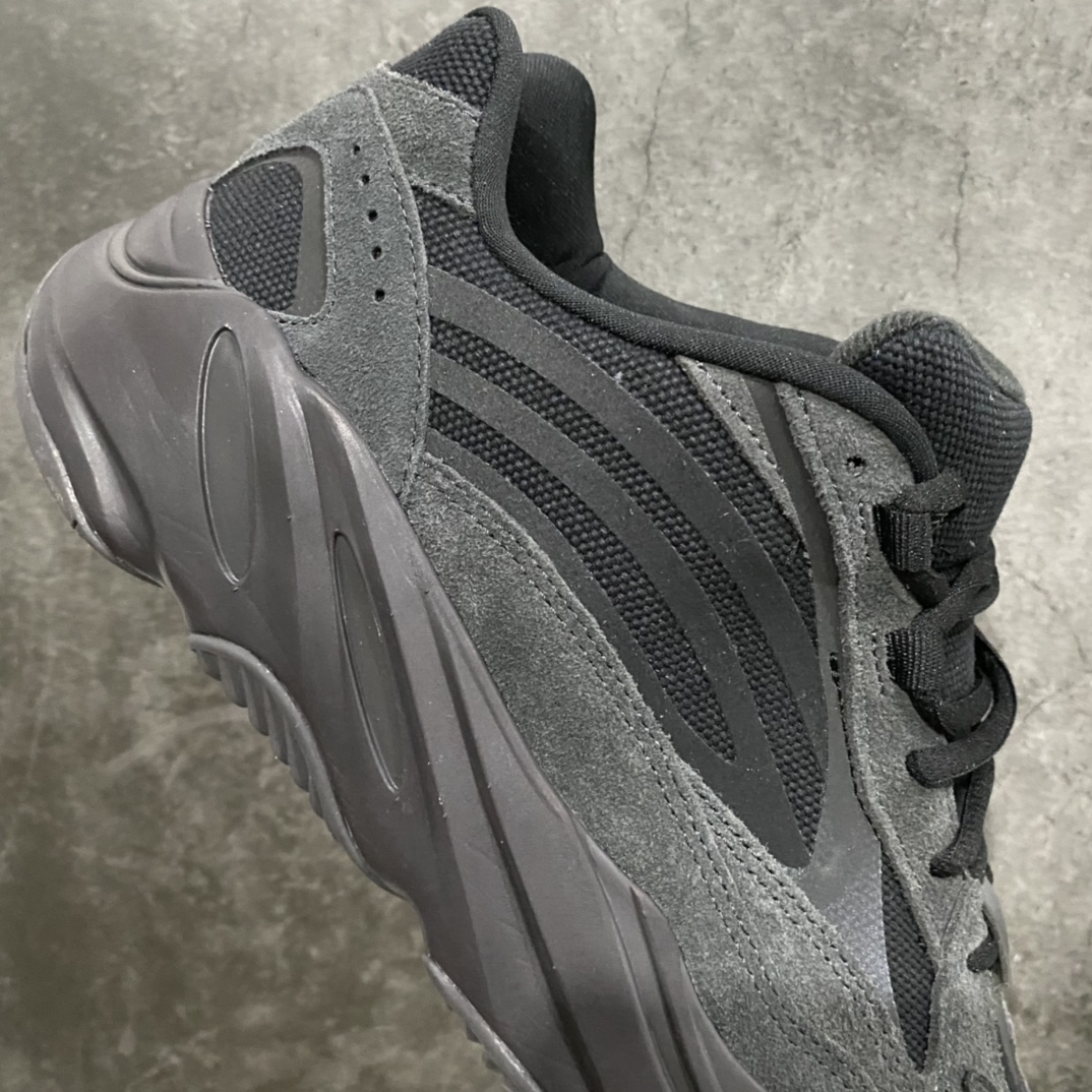 LW pure original Yeezy 700V2 pure black warrior FU6684