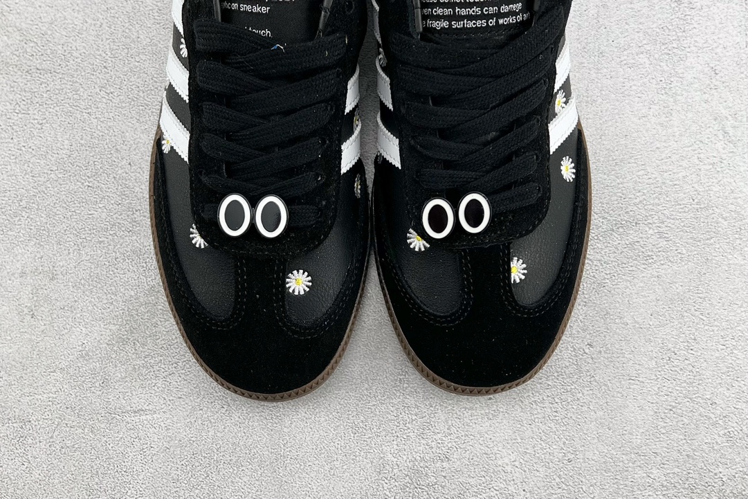 adidas originals Samba Black and White Daisy HO3848