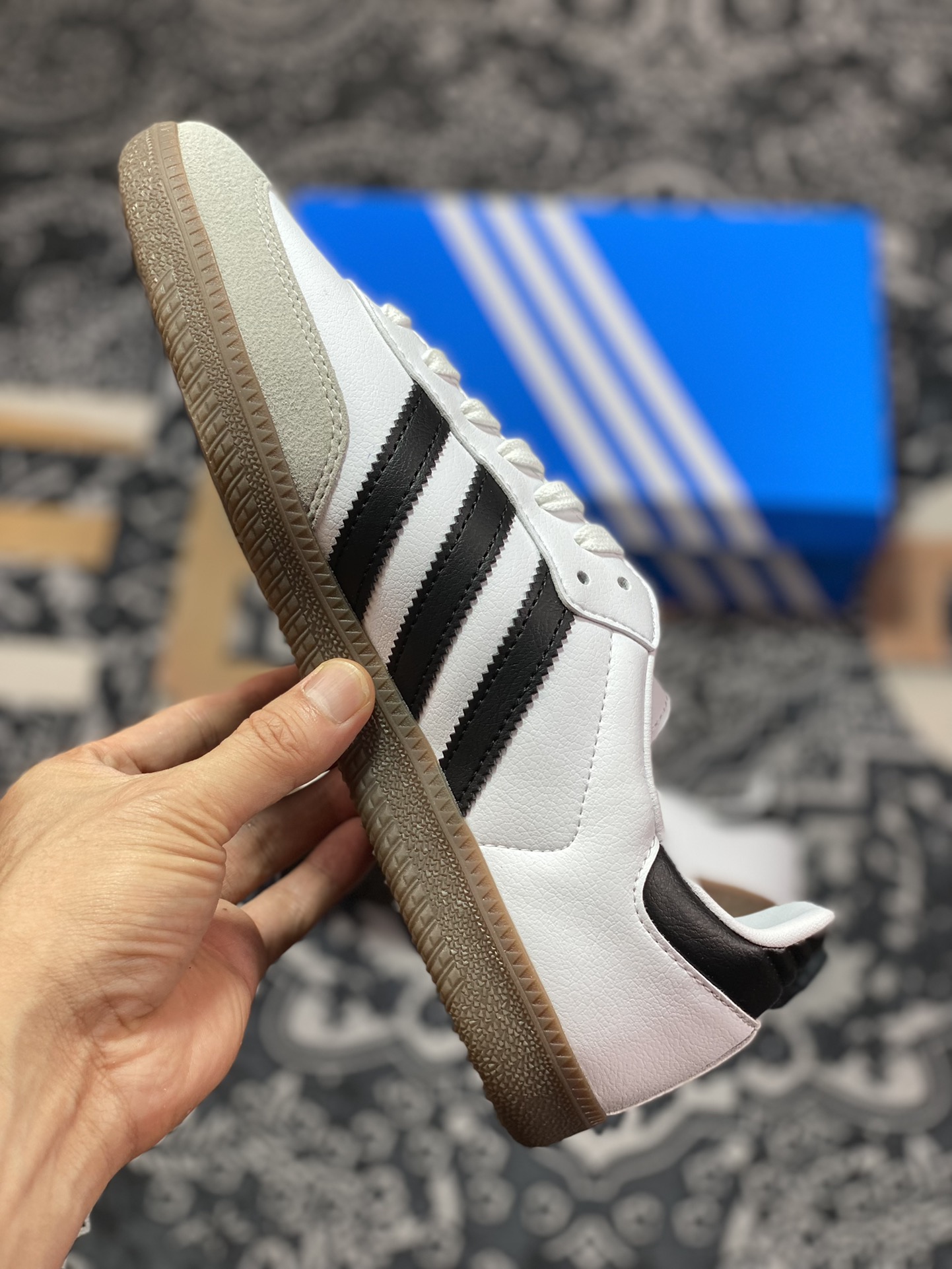 Preferred original grade adidas originals Samba Vegan OG white black gold H01877