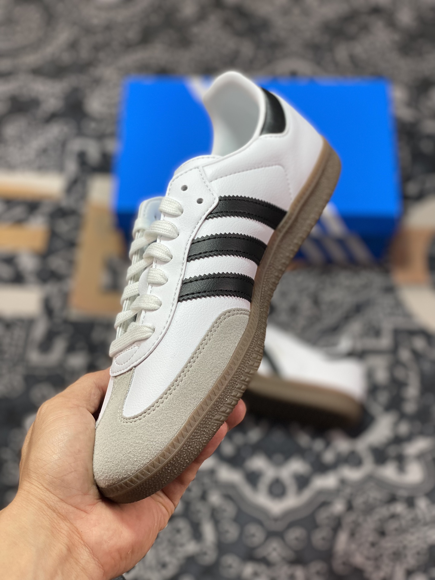 Preferred original grade adidas originals Samba Vegan OG white black gold H01877