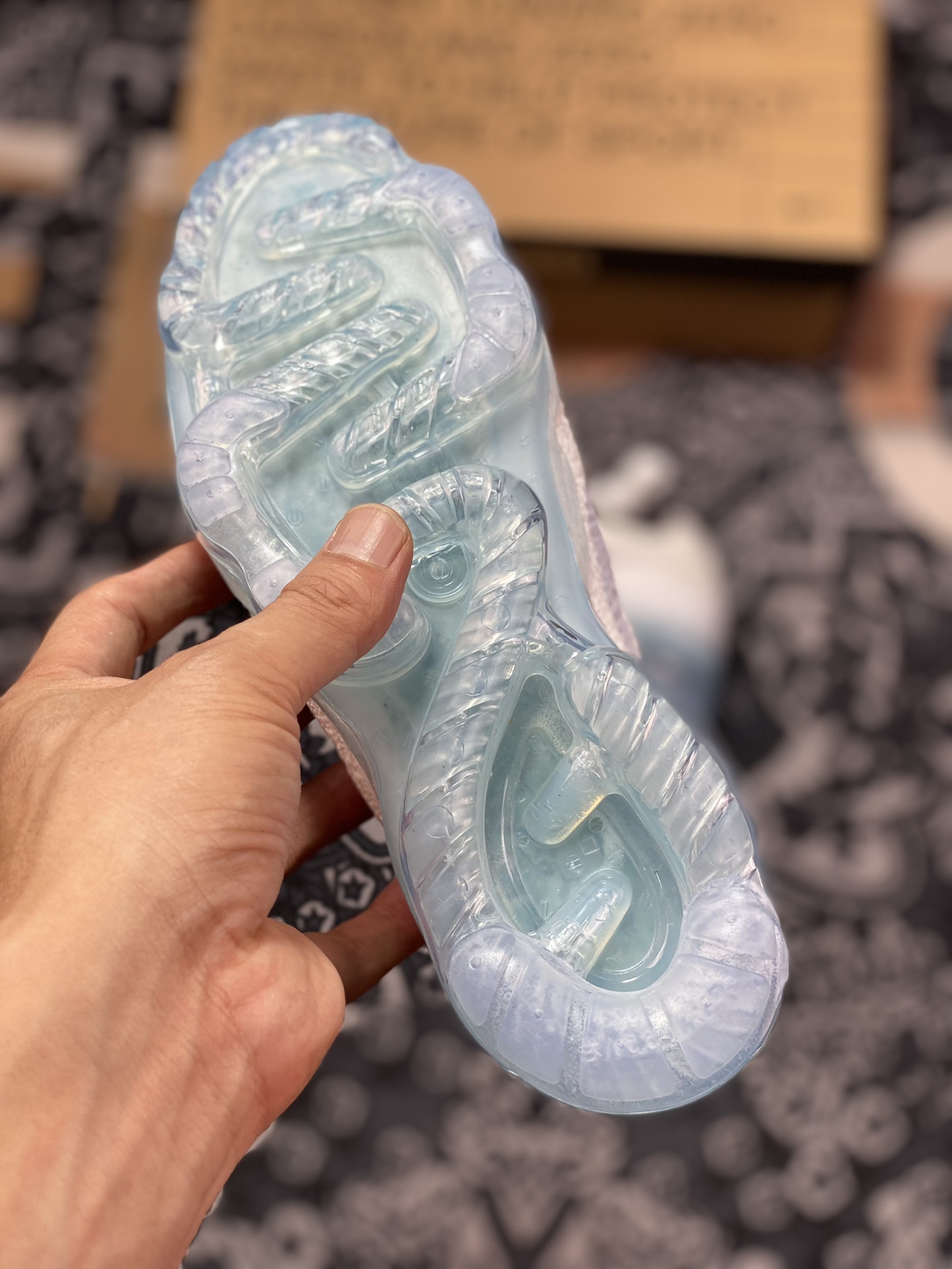 Nike Air VaporMax 2023 Flyknit FK”Pure Platinum“2023款慢跑鞋“白灰冰蓝底”DV6840-100