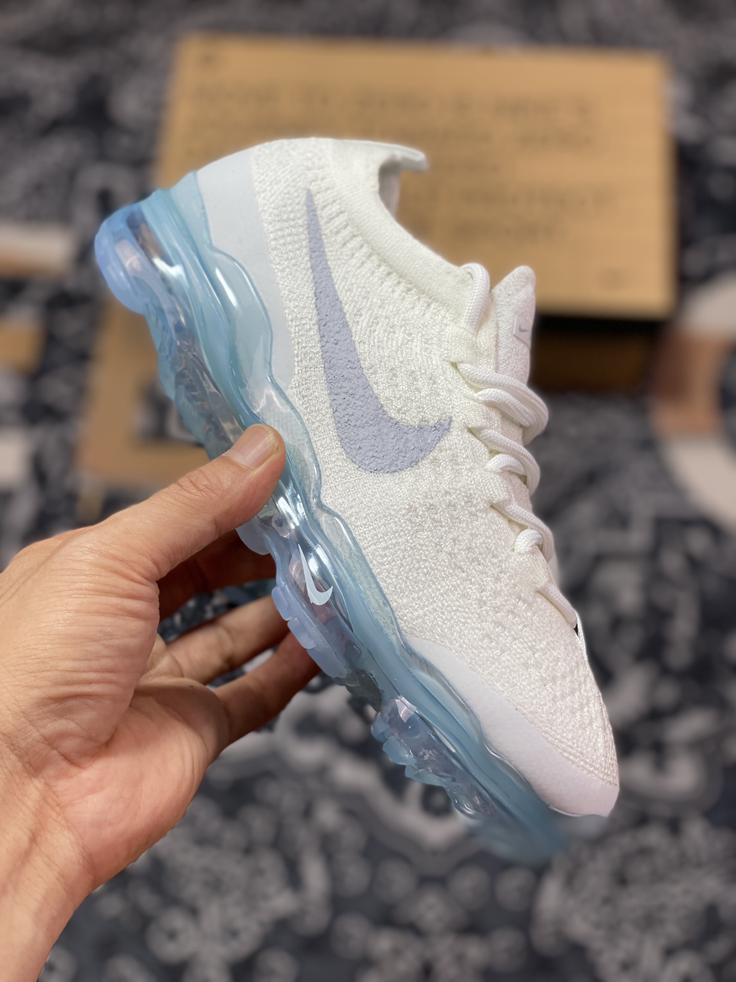 Nike Air VaporMax 2023 Flyknit FK”Pure Platinum“2023款慢跑鞋“白灰冰蓝底”DV6840-100