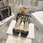 Dior AAA+
 Shoes Sandals Genuine Leather Sheepskin Silk Spring/Summer Collection