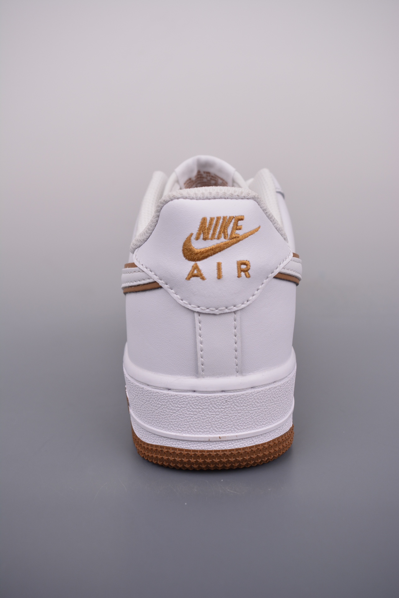 NikeAirForce1Low白棕