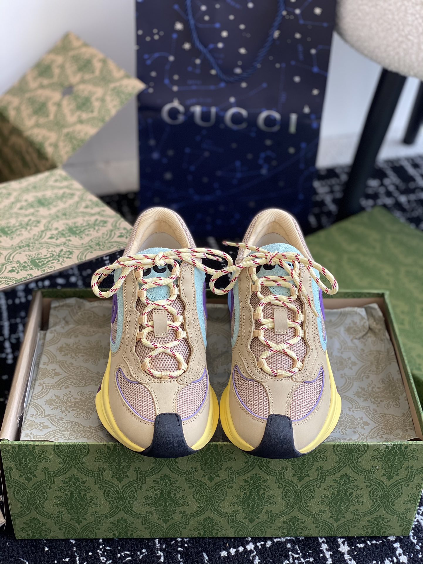 Gucci Buty sportowe Unisex Prawdziwa skóra Kolekcja wiosenno-letnia Spodnie dresowe