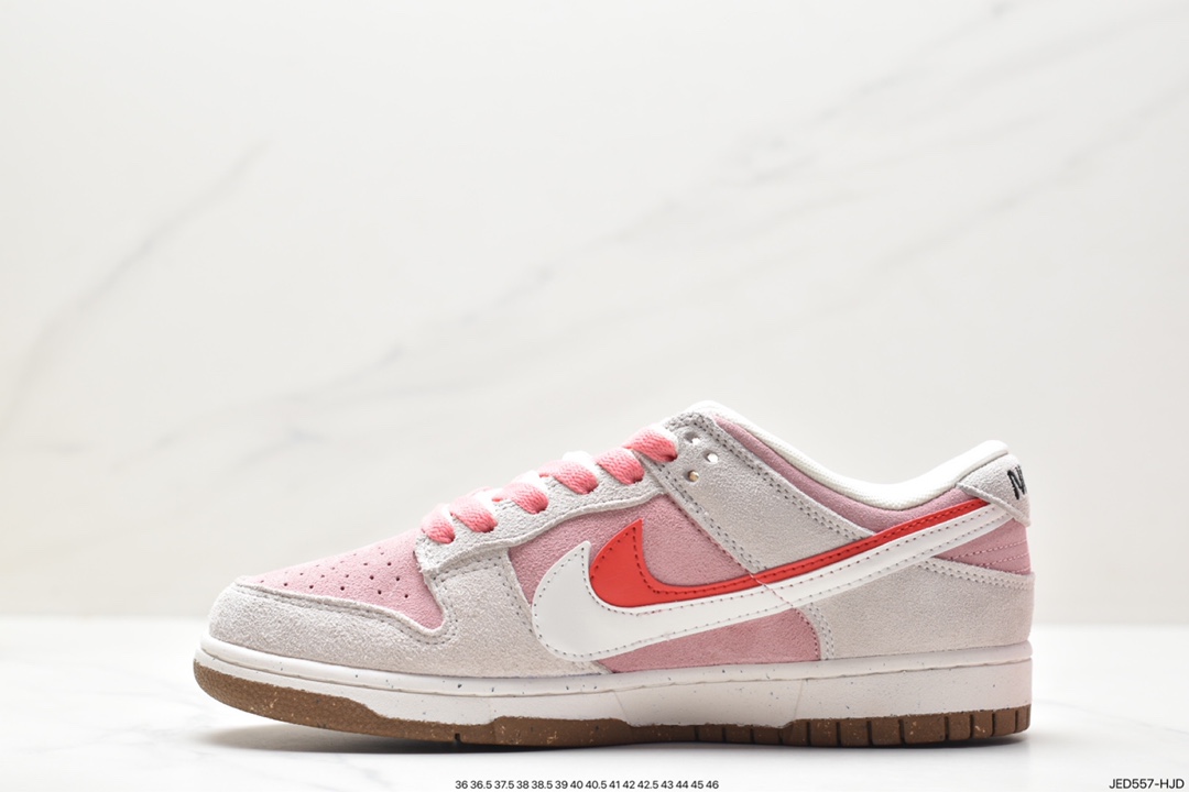 Nike Dunk Low SE “85” This Nike Dunk Low is made of suede DO9457-100