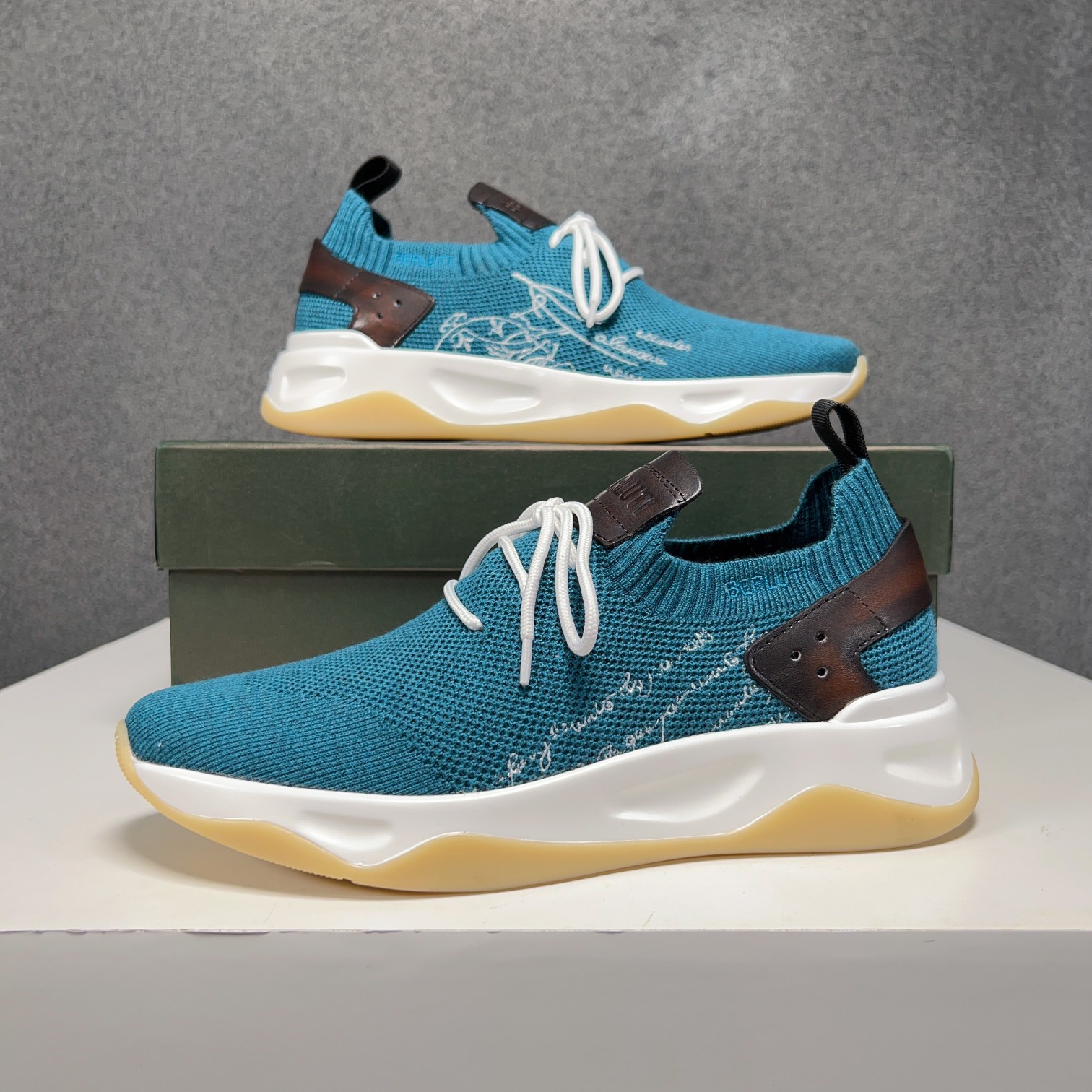 Spring/Summer nueva colección, la única versión en el mercado de los zapatos deportivos para hombre 
